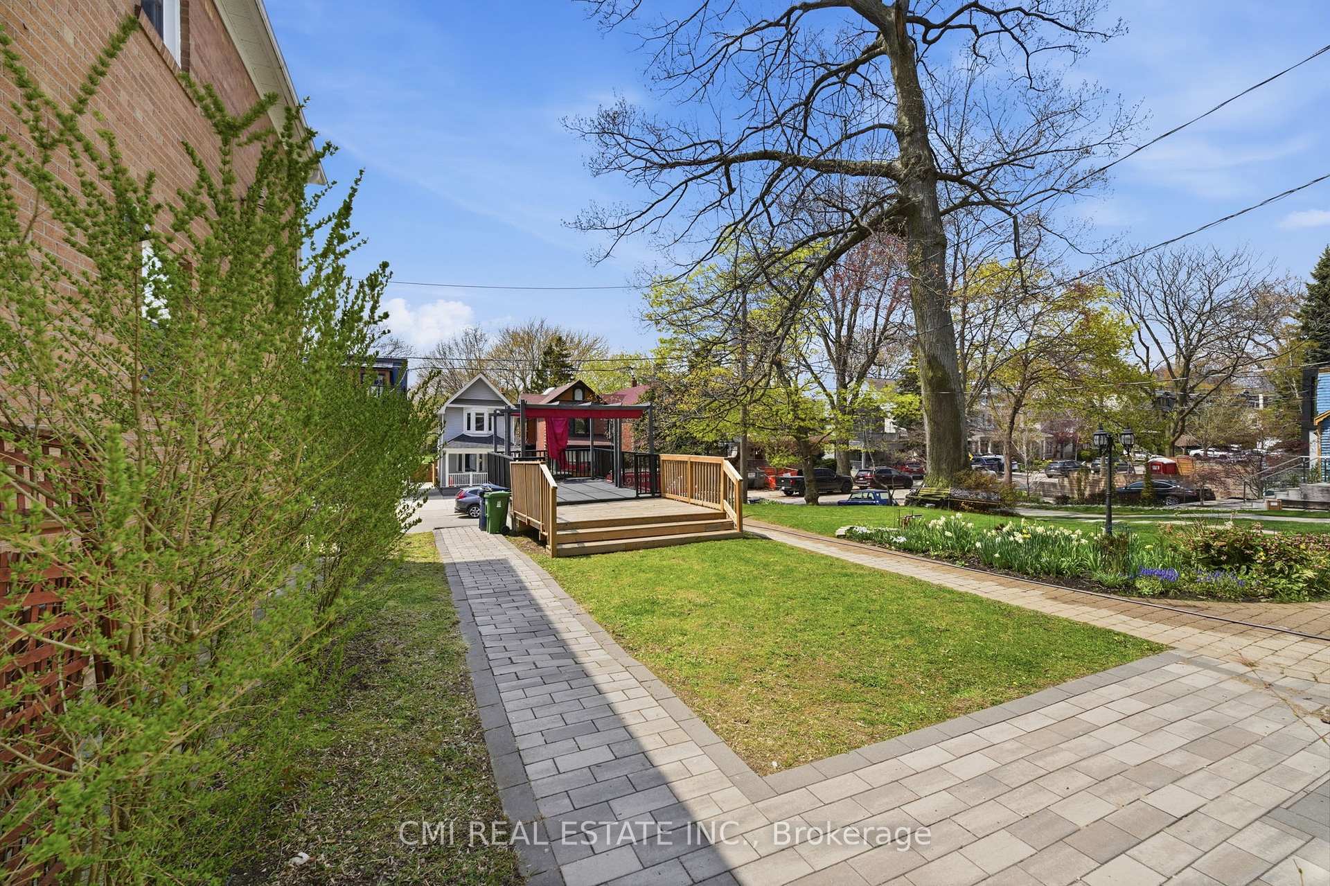 Property photo 44