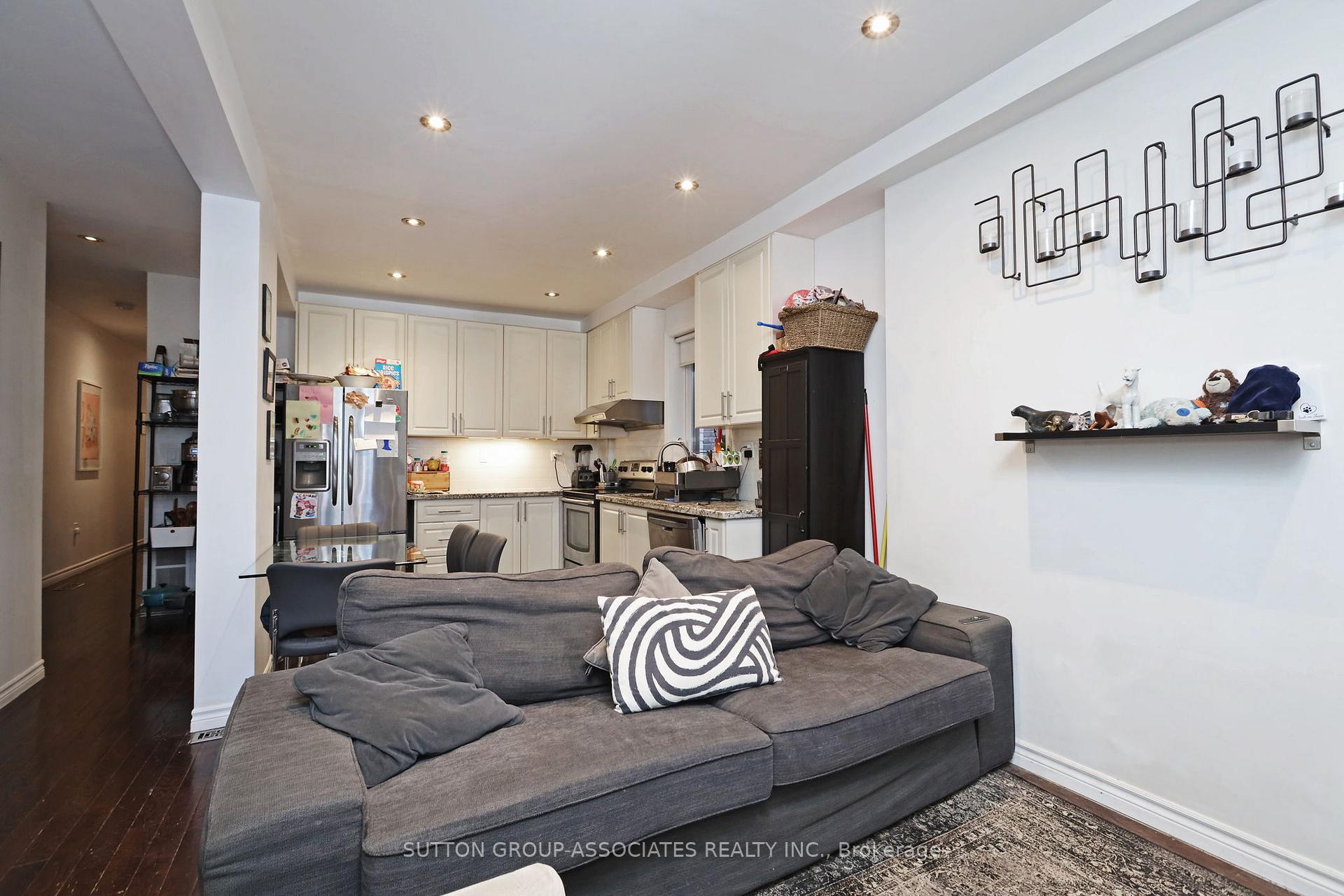 Property photo 43