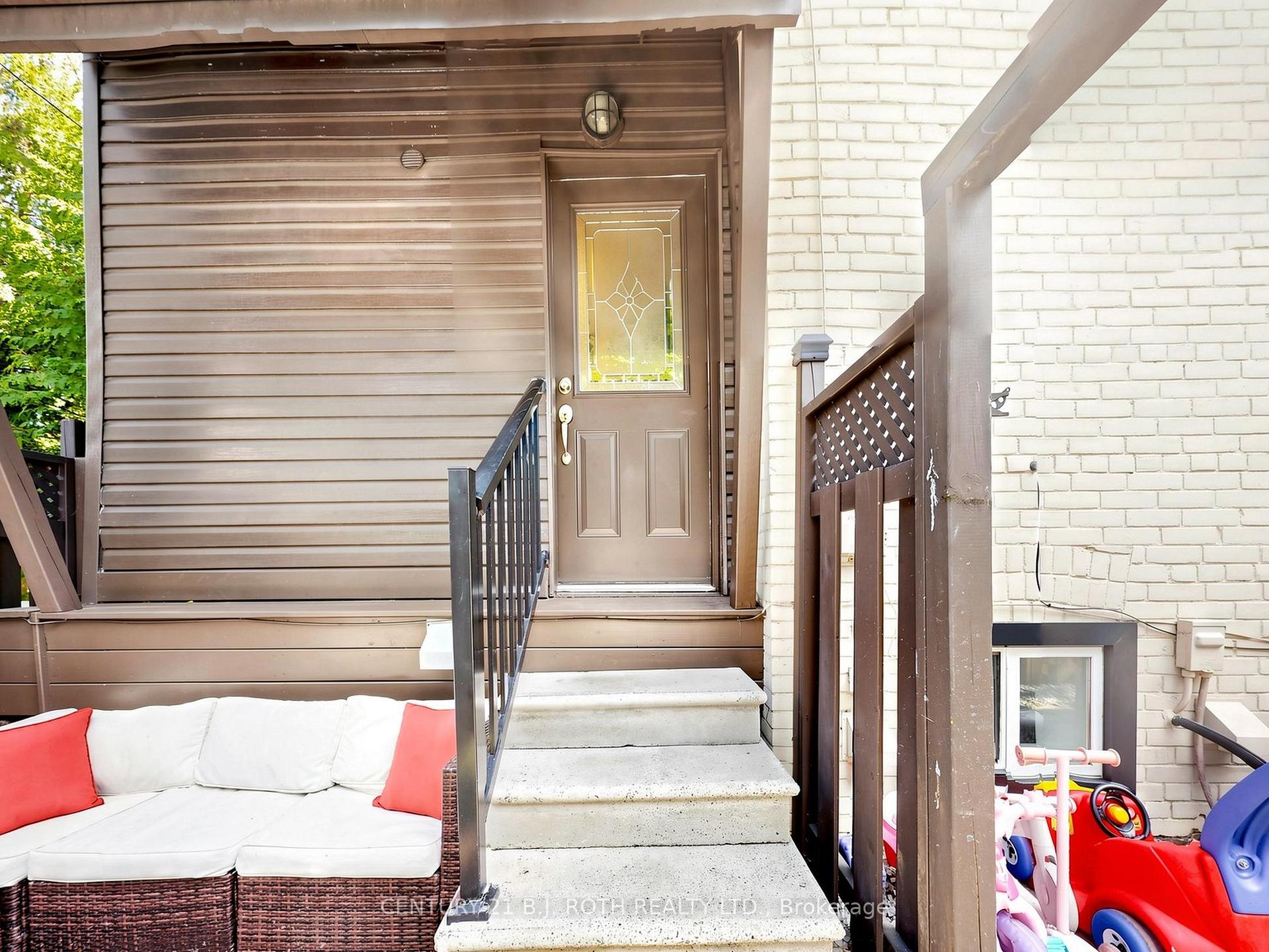 Property photo 31