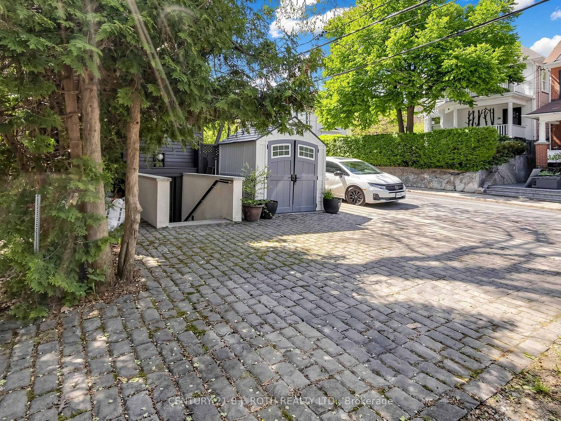 Property photo 36