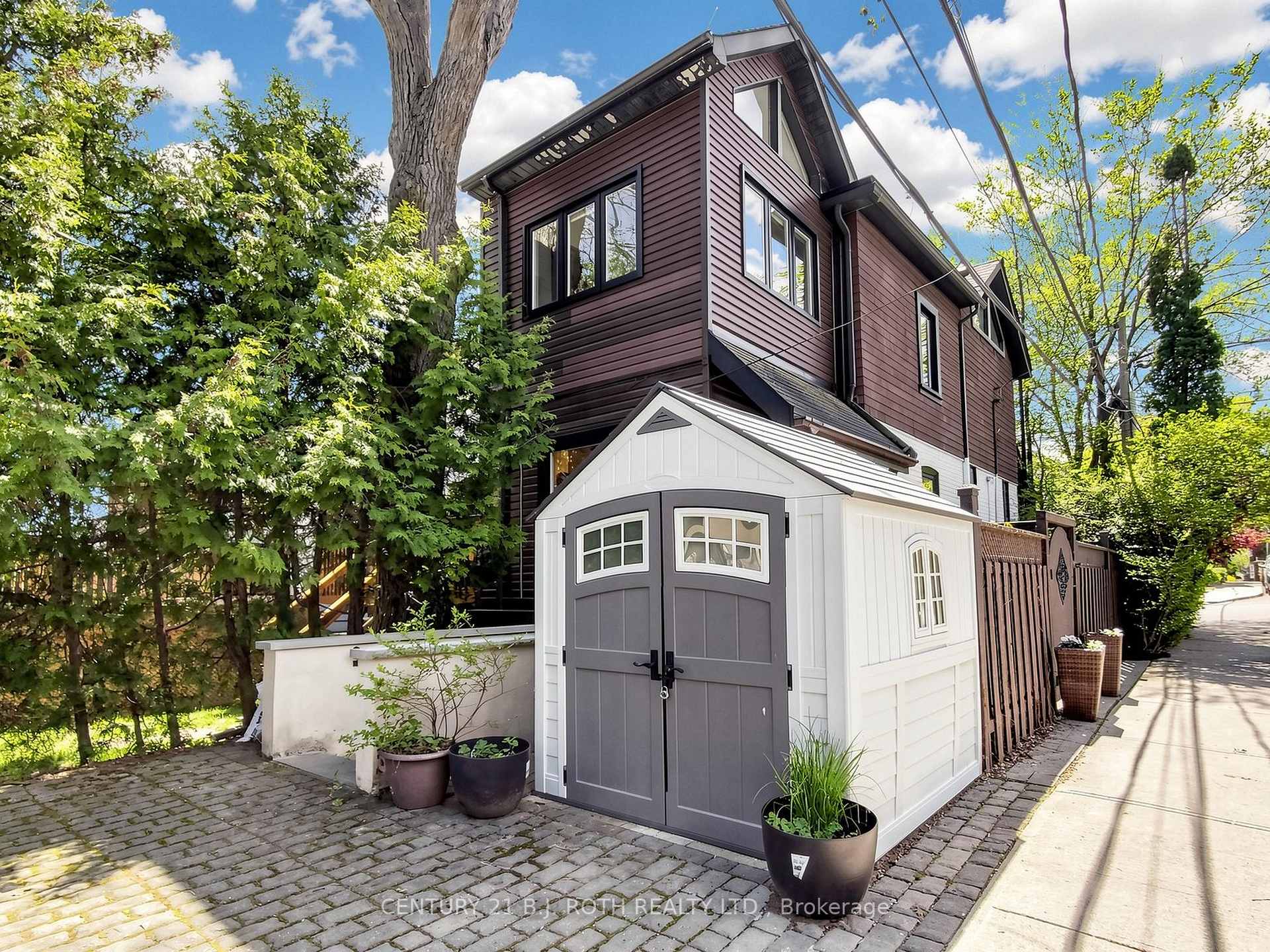 Property photo 37