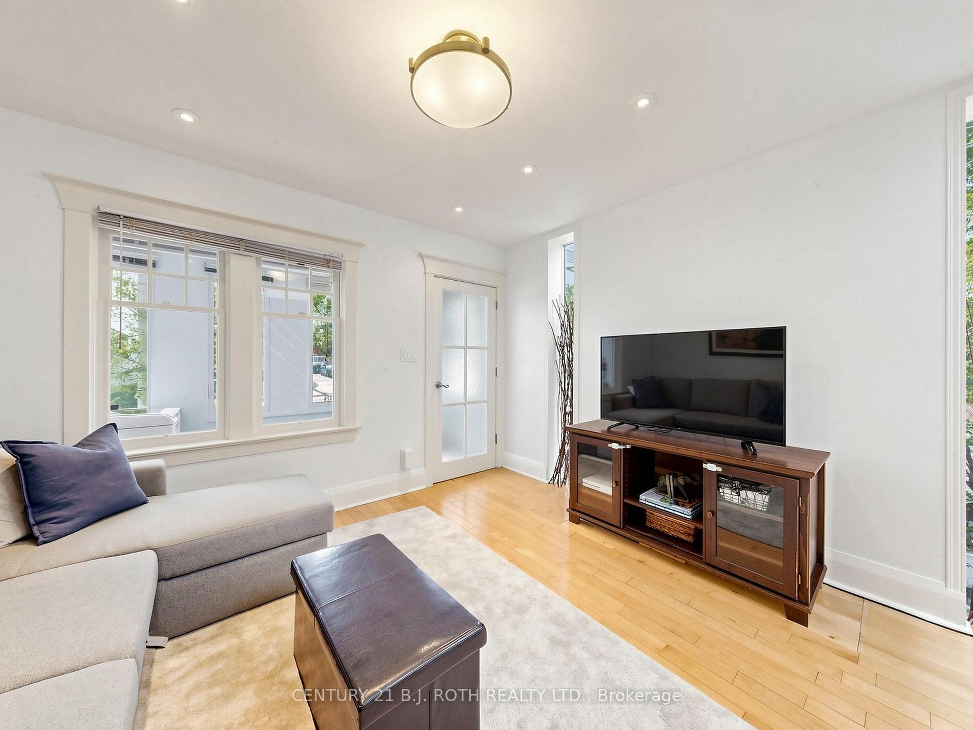Property photo 46