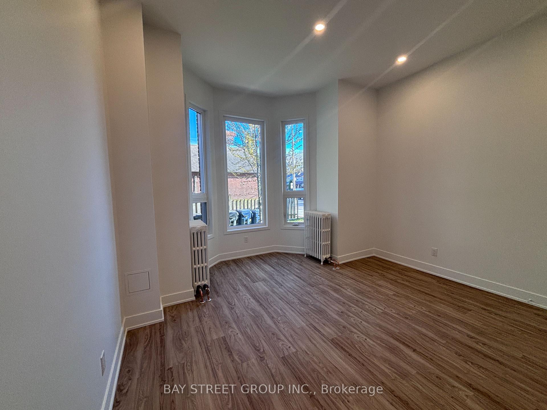 Property photo 50