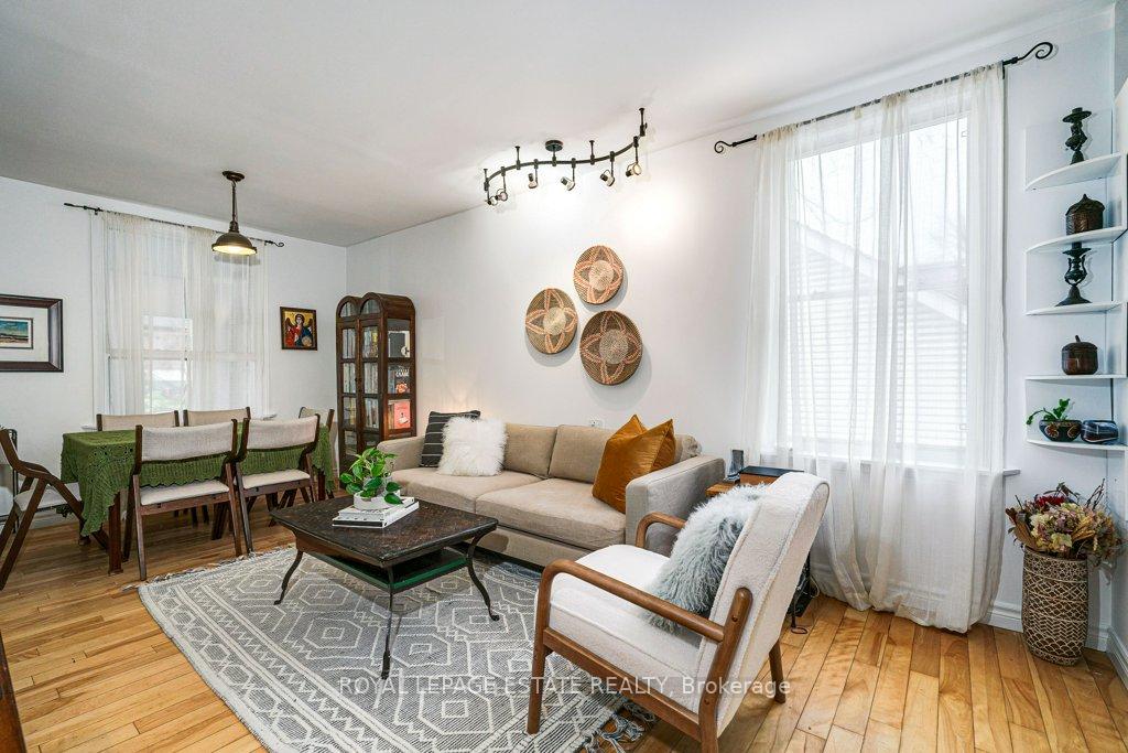 Property photo 44