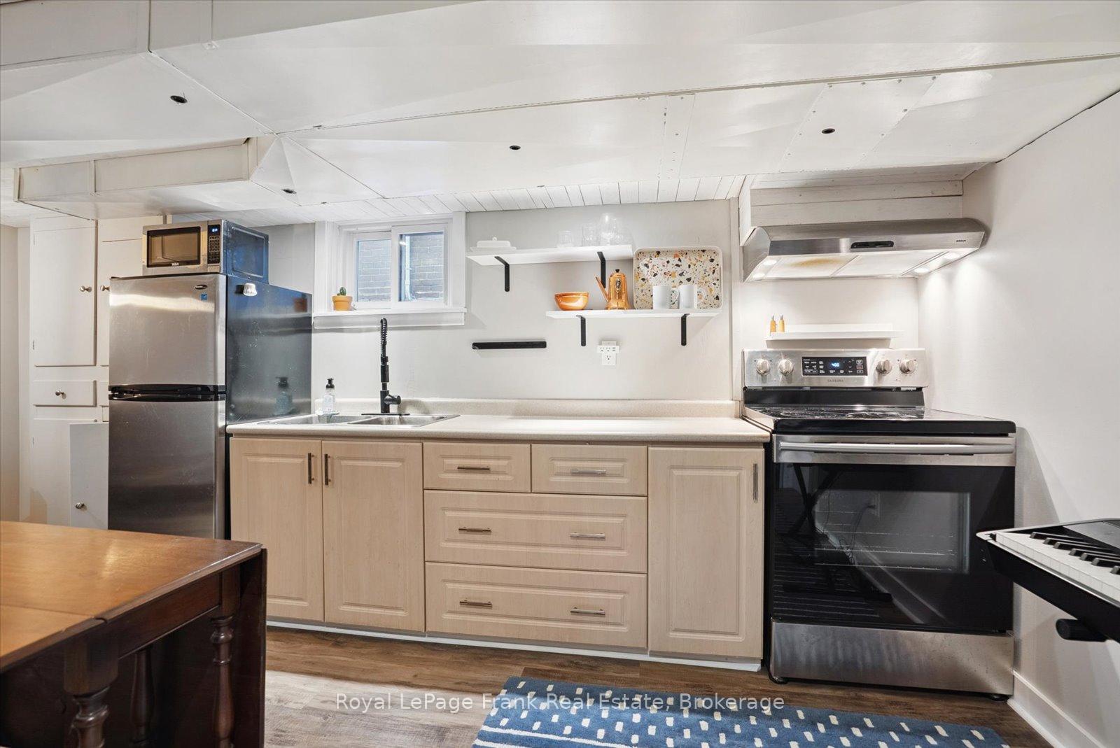 Property photo 25