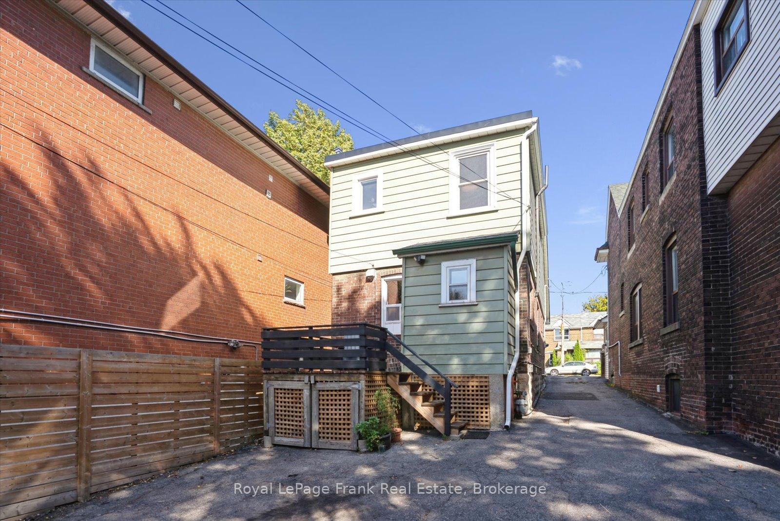 Property photo 33