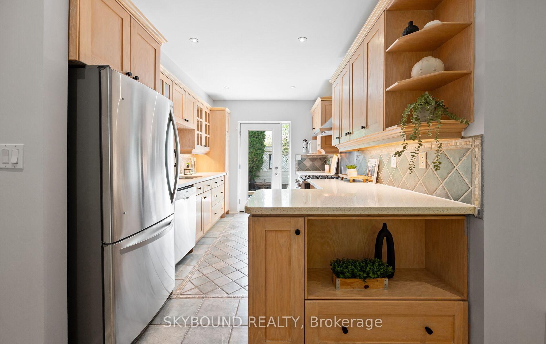 Property photo 31
