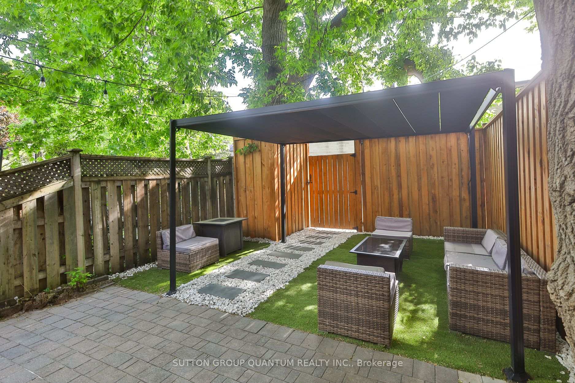 Property photo 32