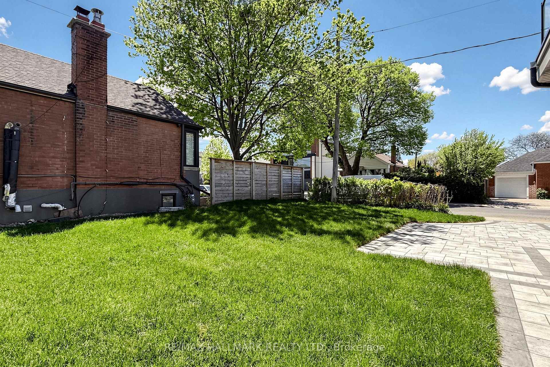 Property photo 25