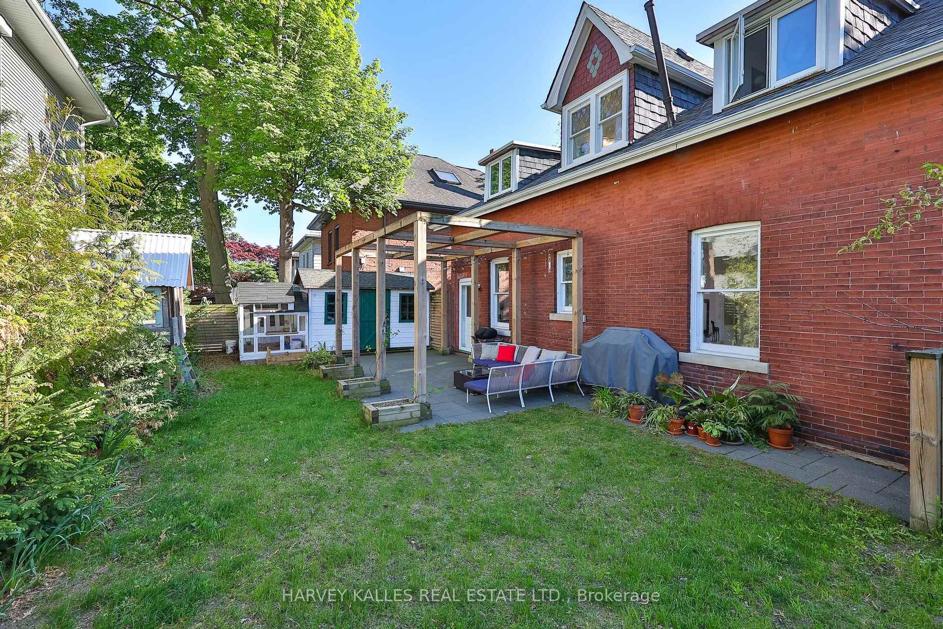 Property photo 38