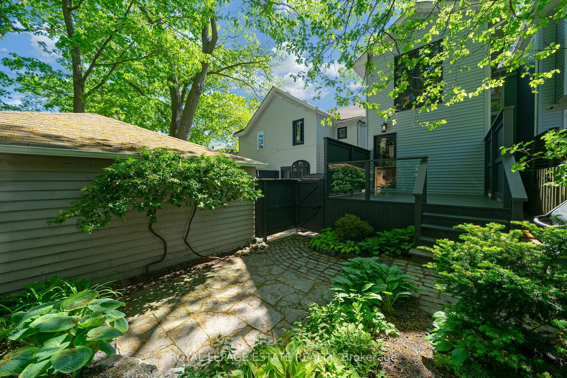 Property photo 37