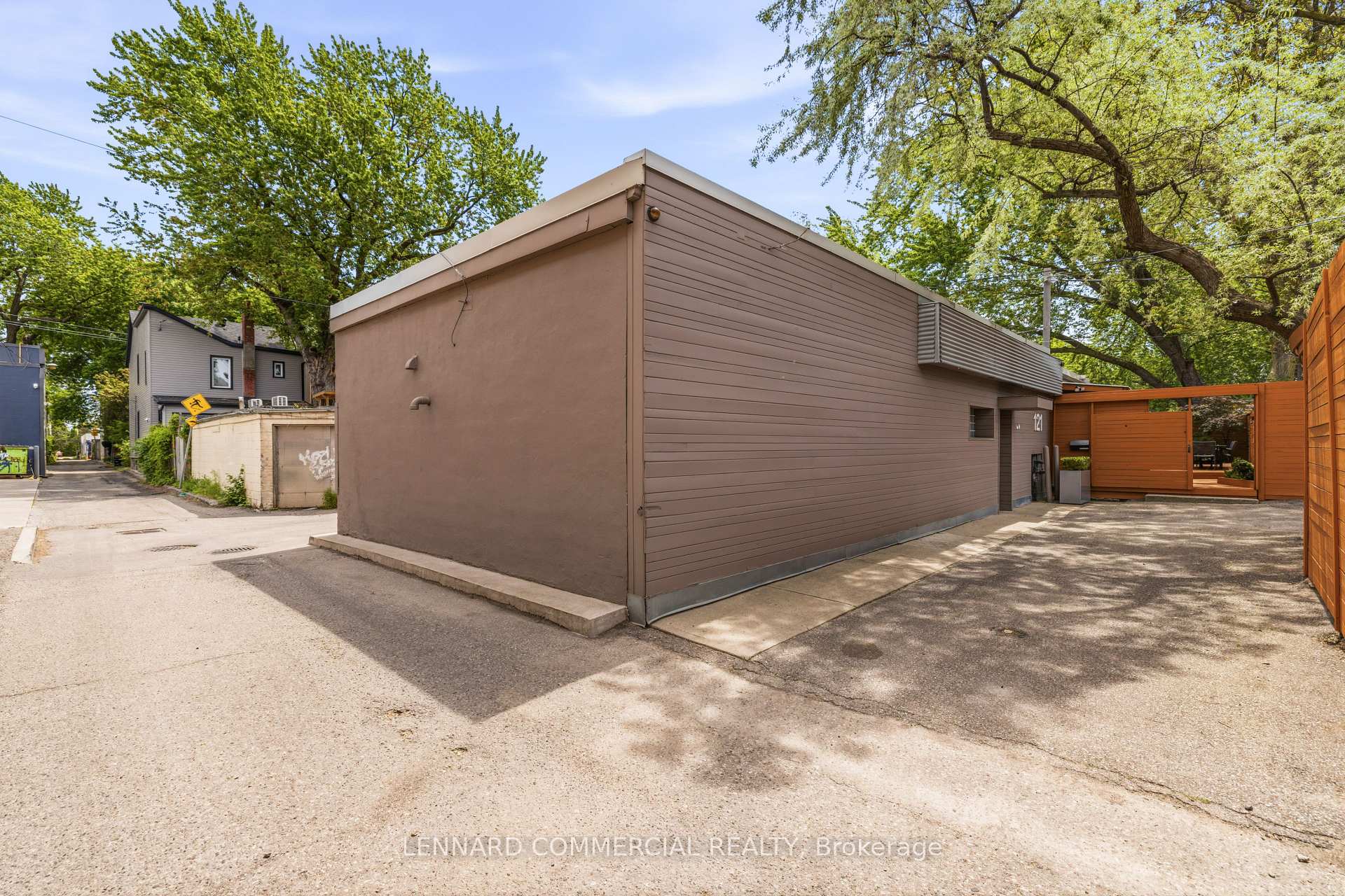 Property photo 35