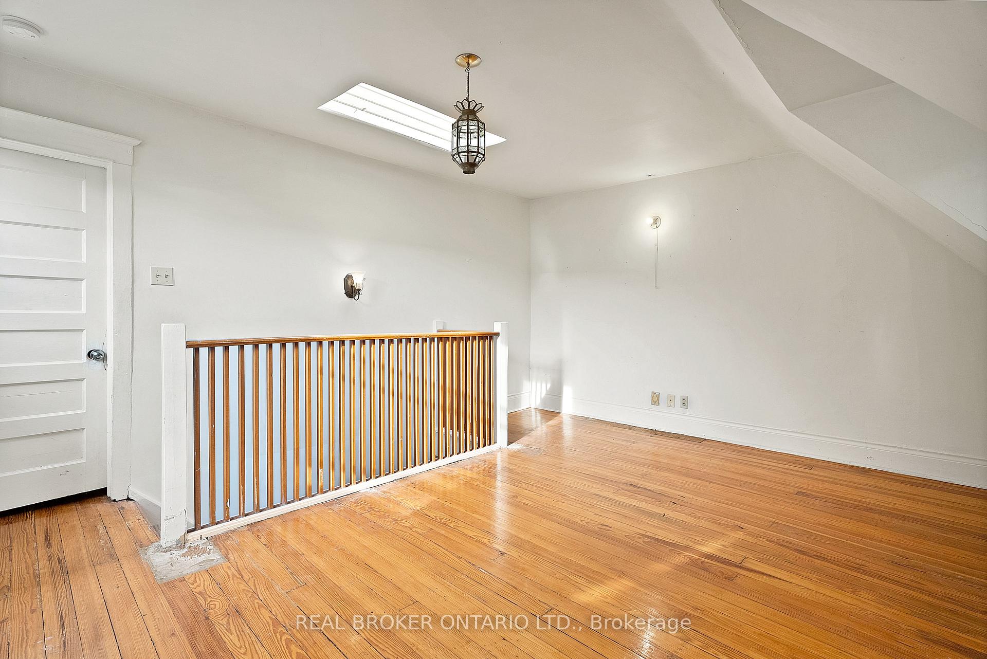 Property photo 33