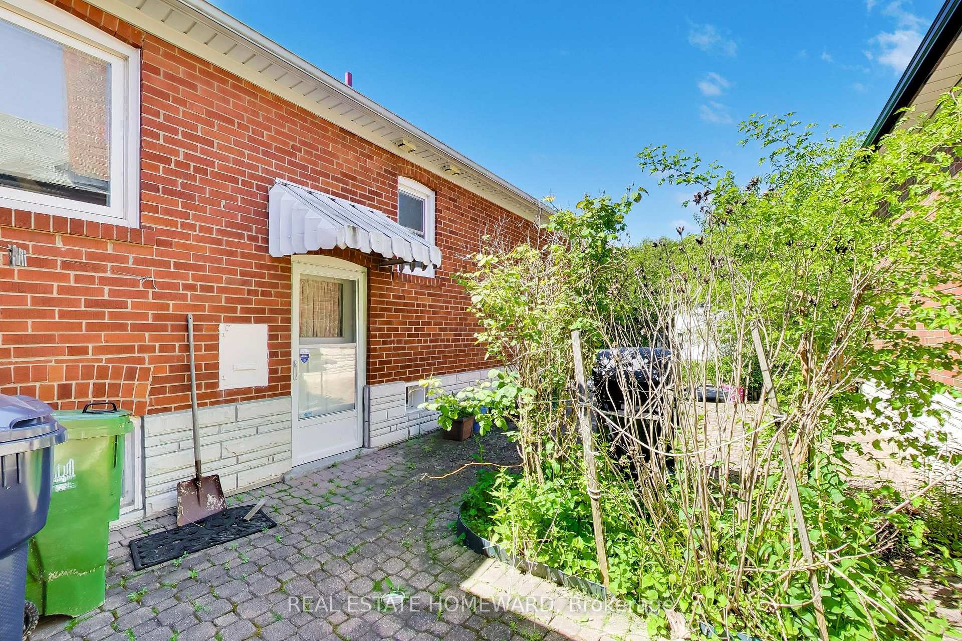 Property photo 31