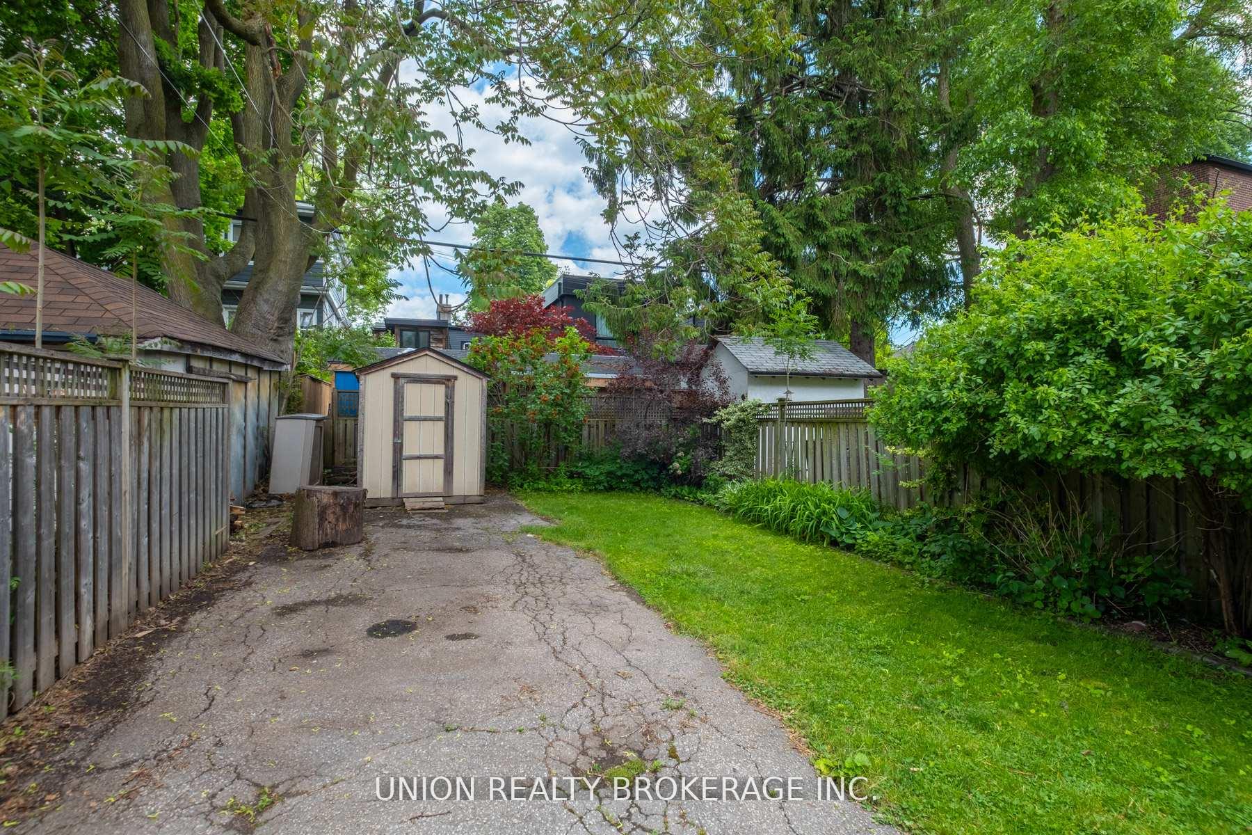 Property photo 35