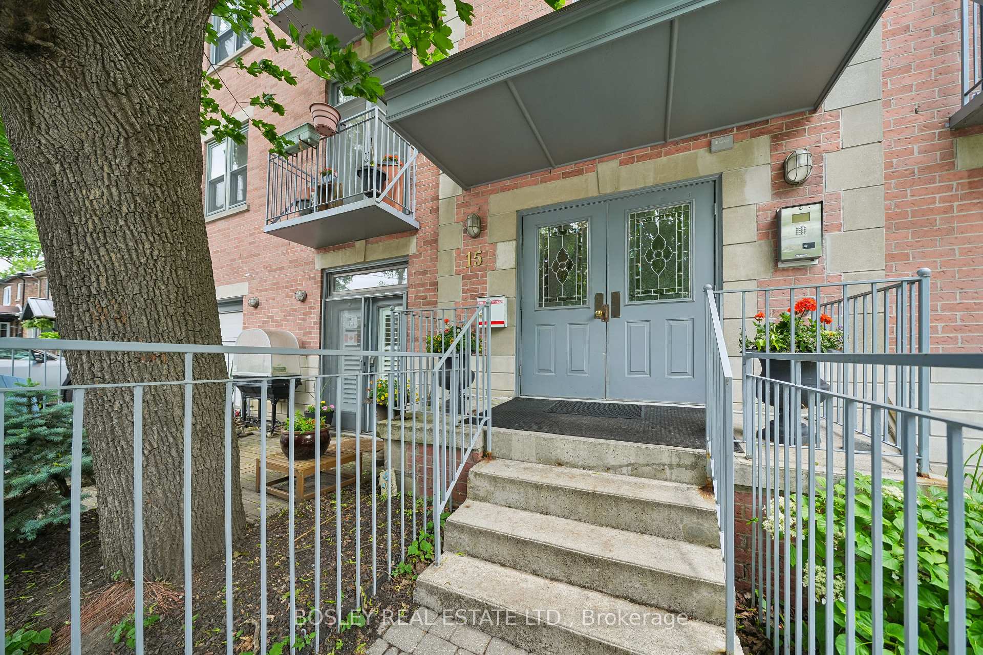 Property photo 35