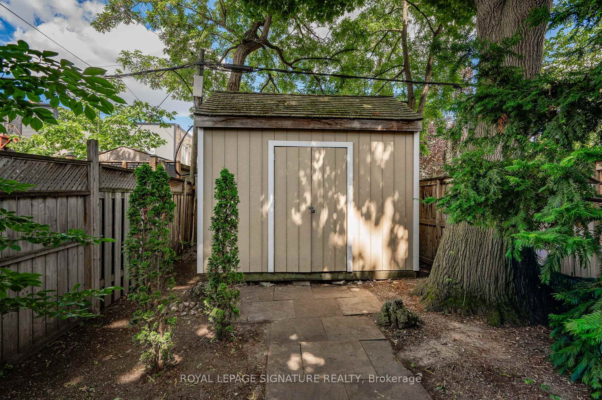 Property photo 31