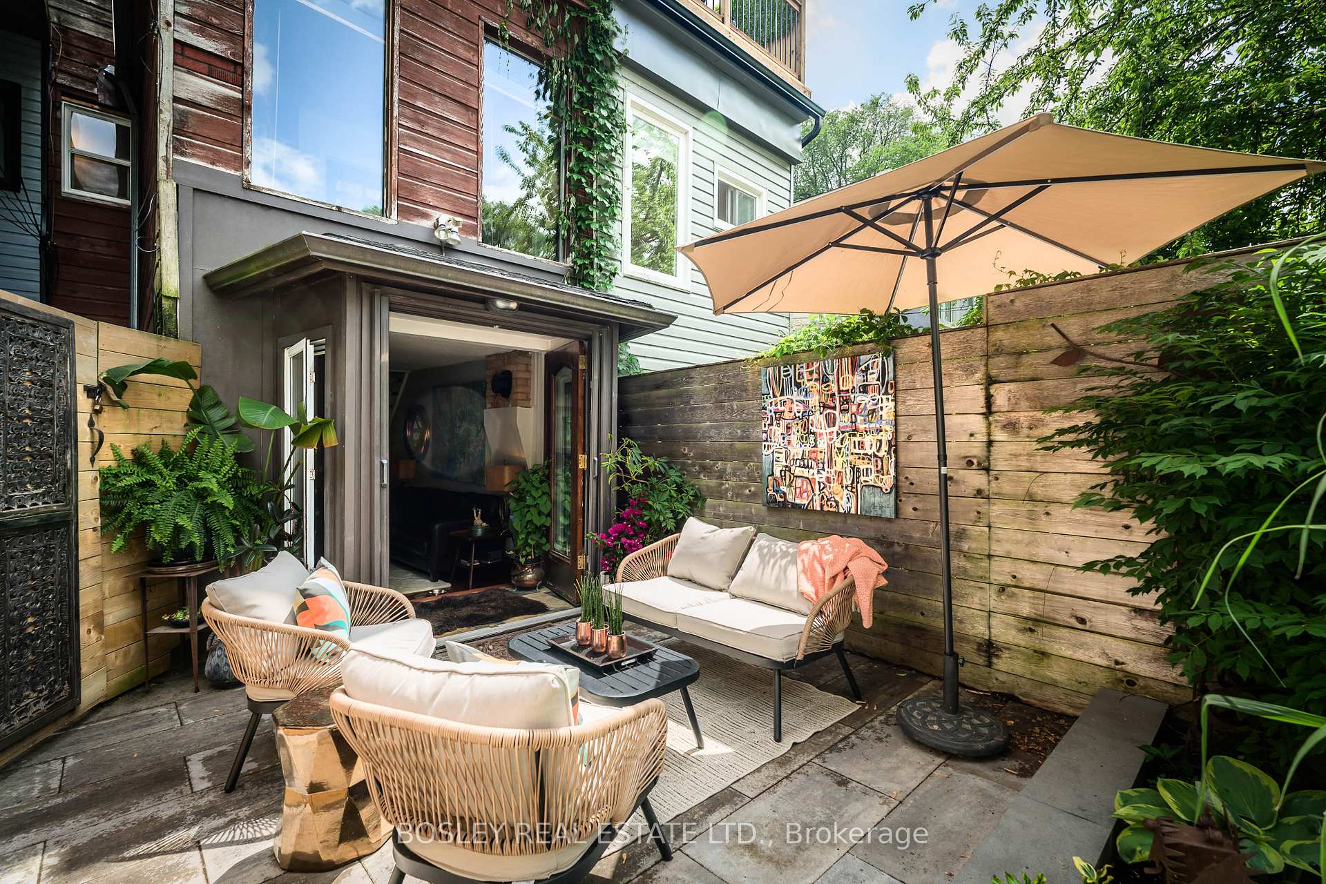 Property photo 32