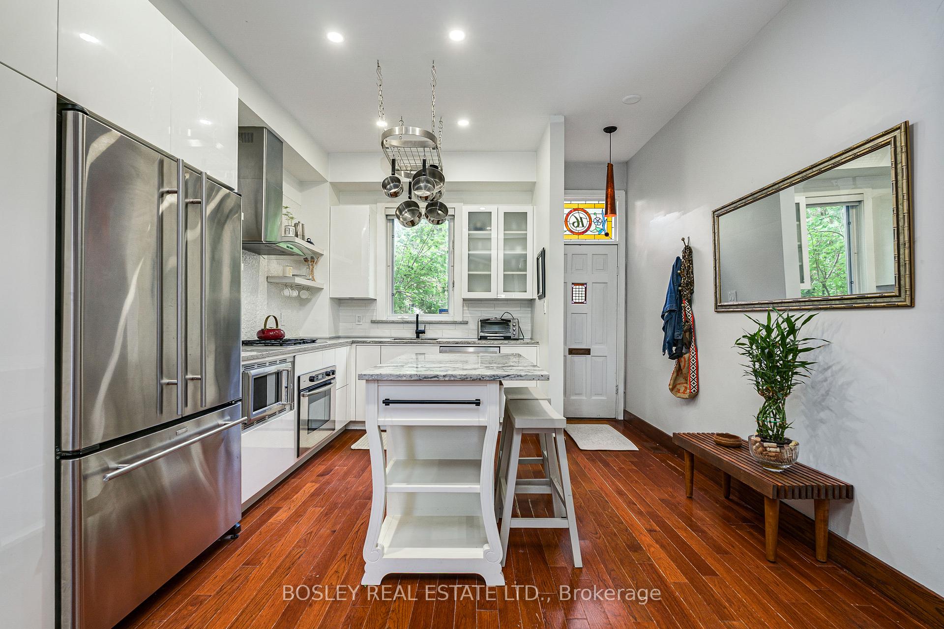Property photo 34