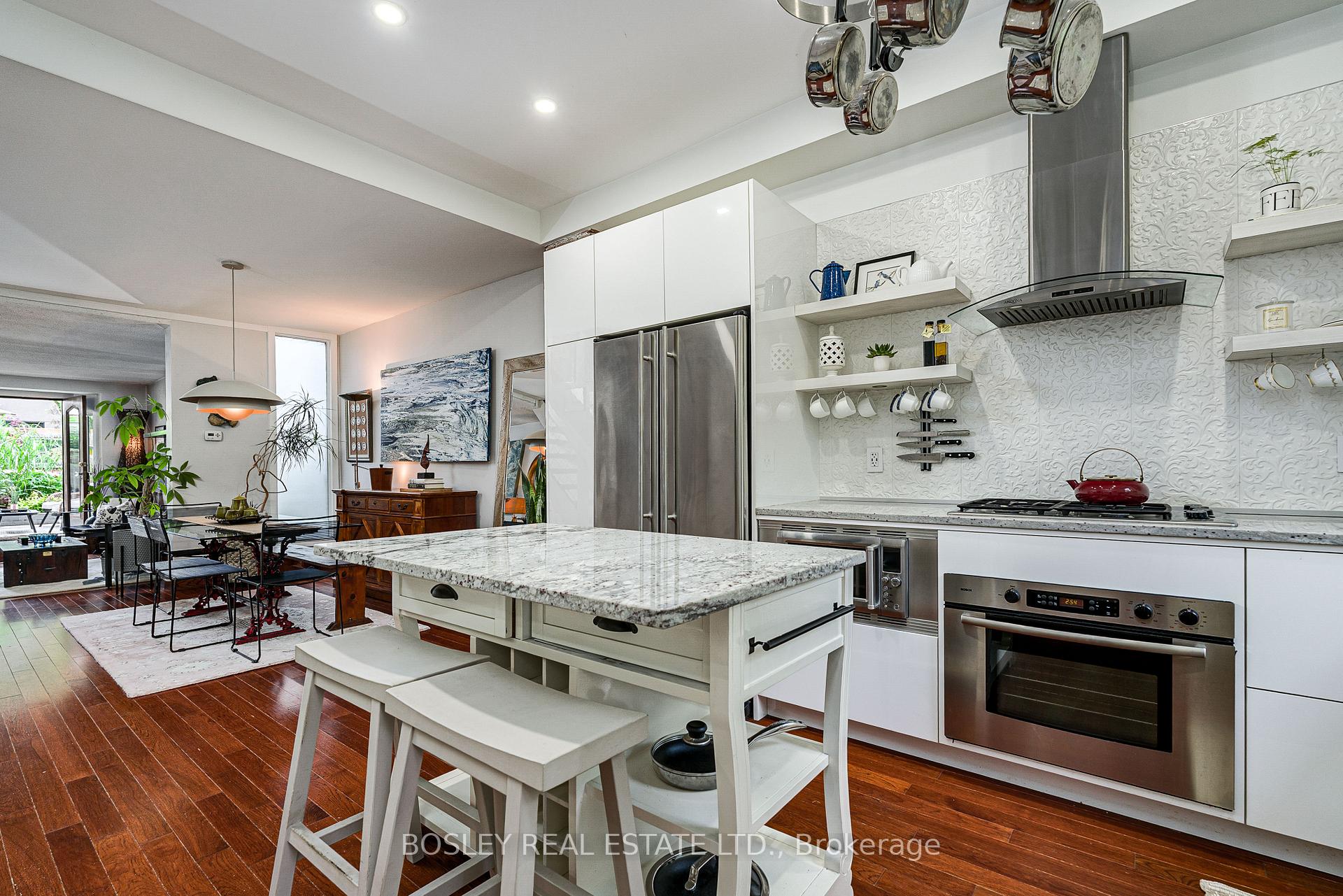 Property photo 44