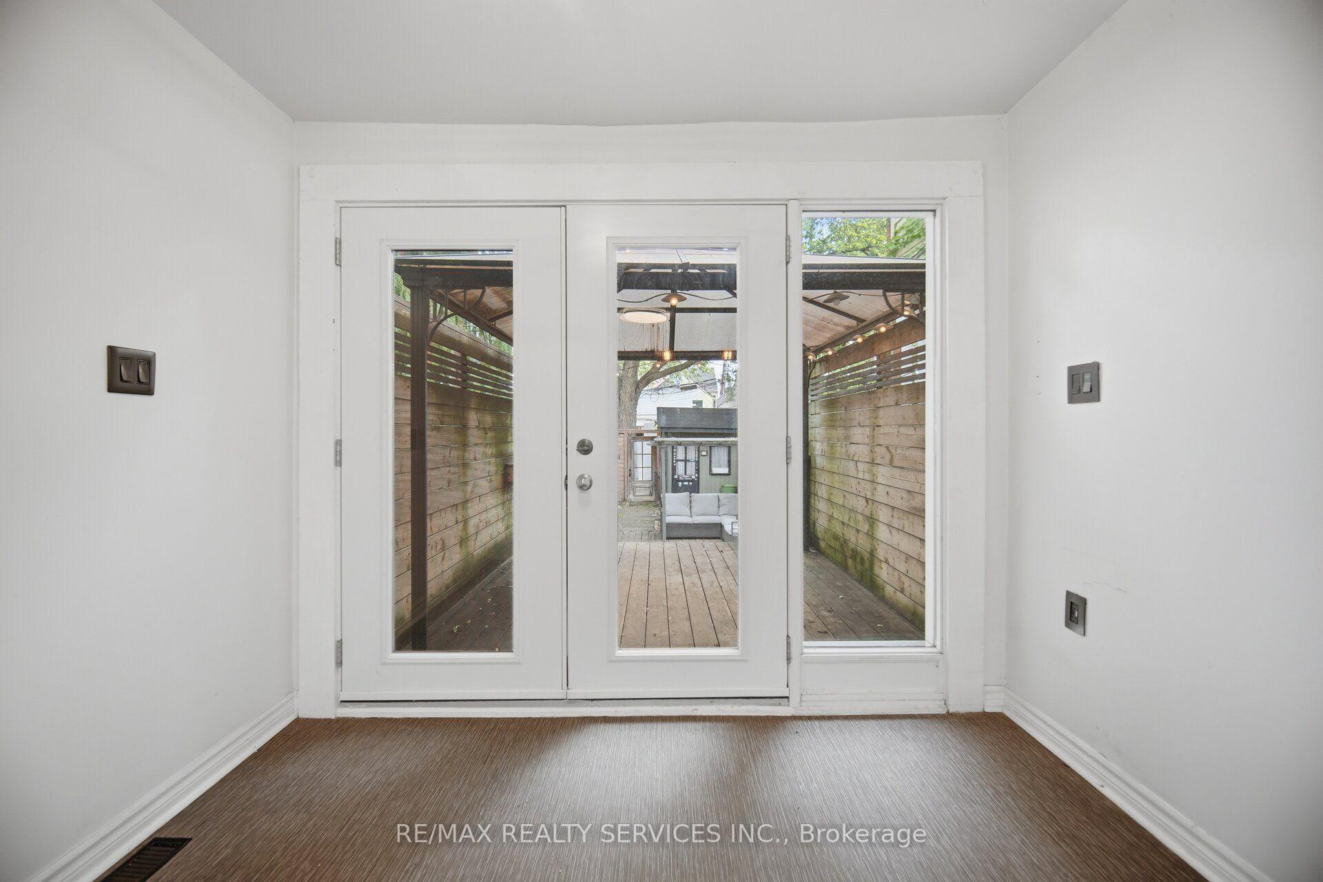 Property photo 30