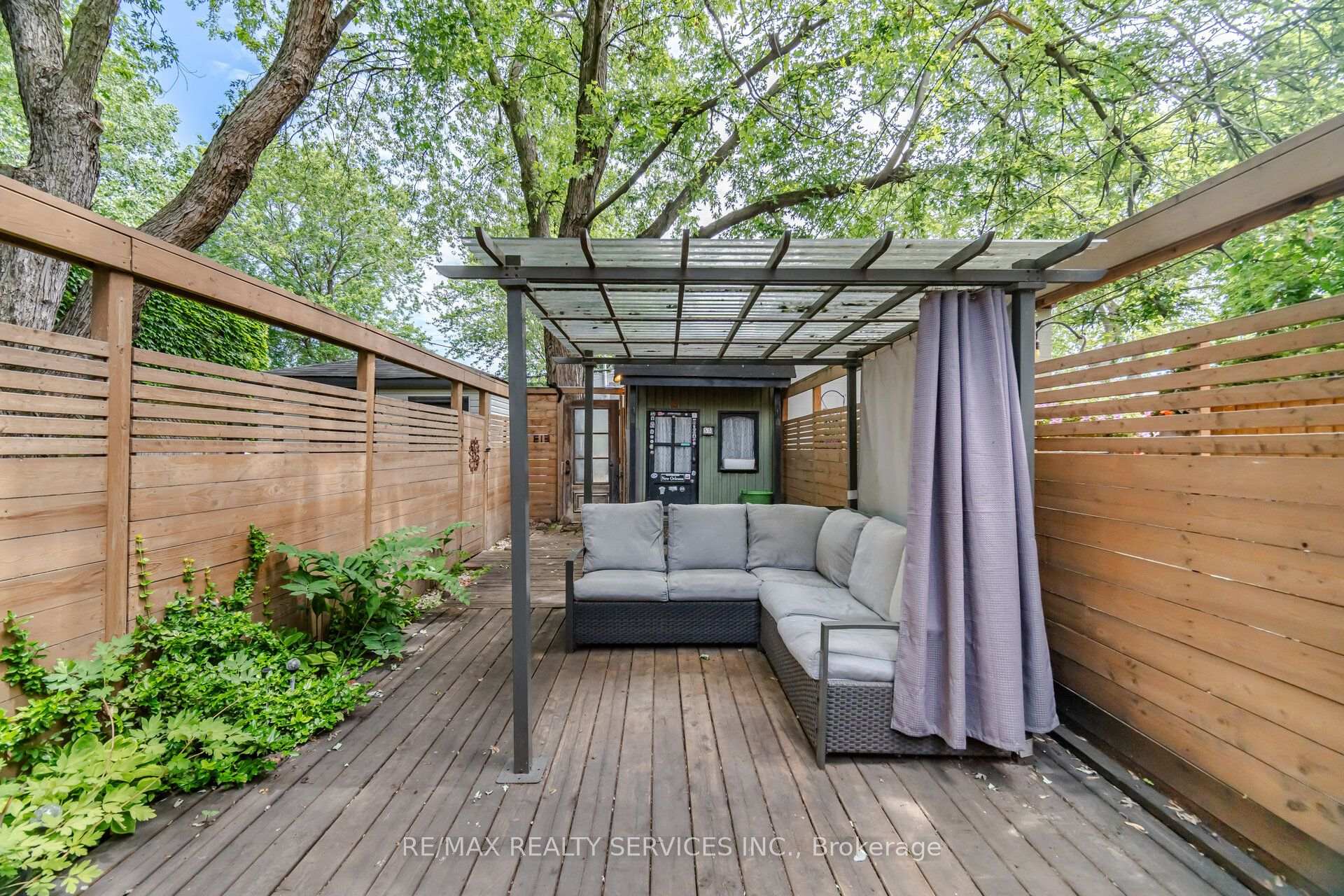 Property photo 35