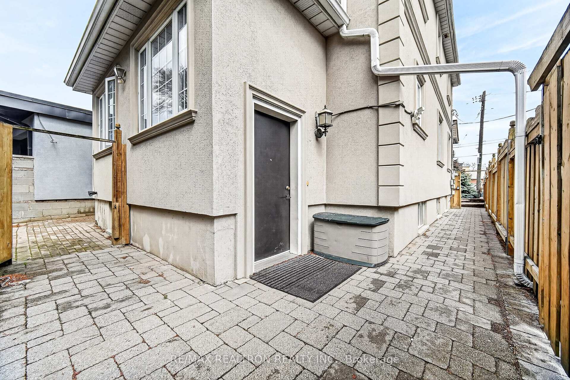 Property photo 46