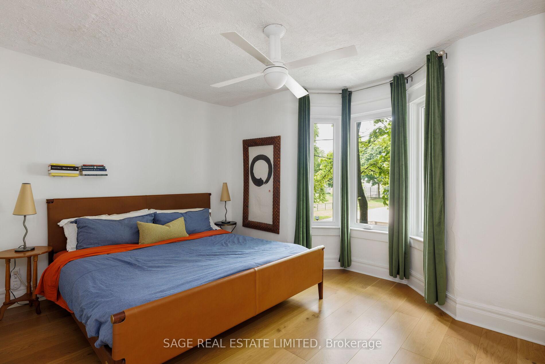 Property photo 33