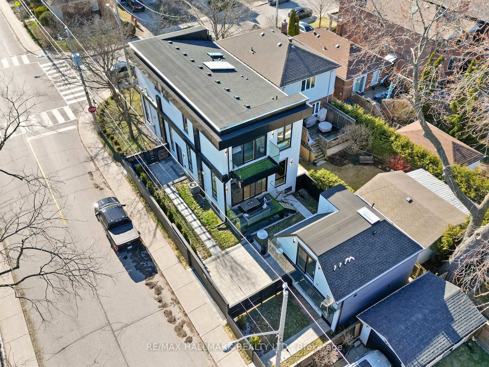 Property photo 44