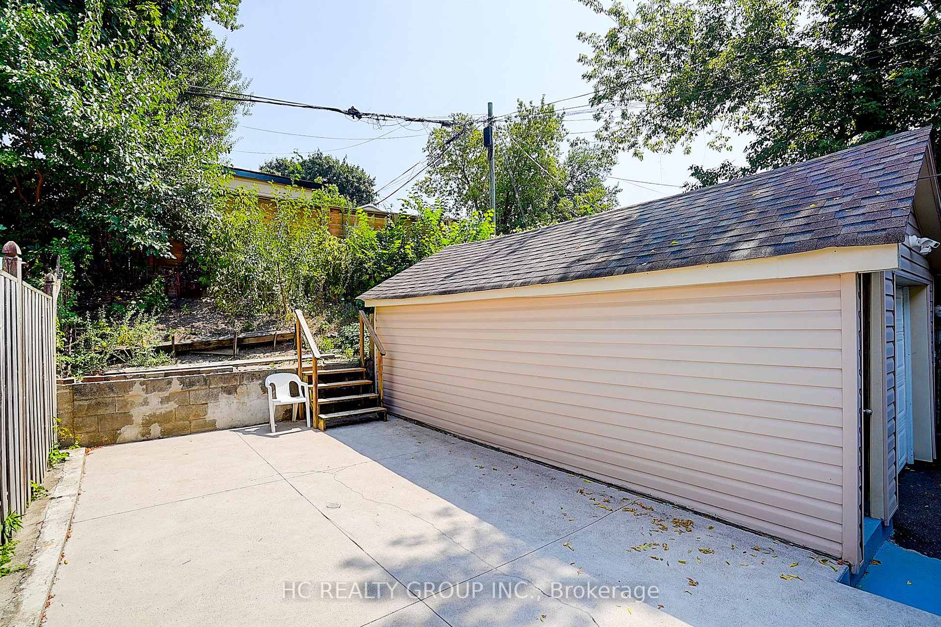 Property photo 24