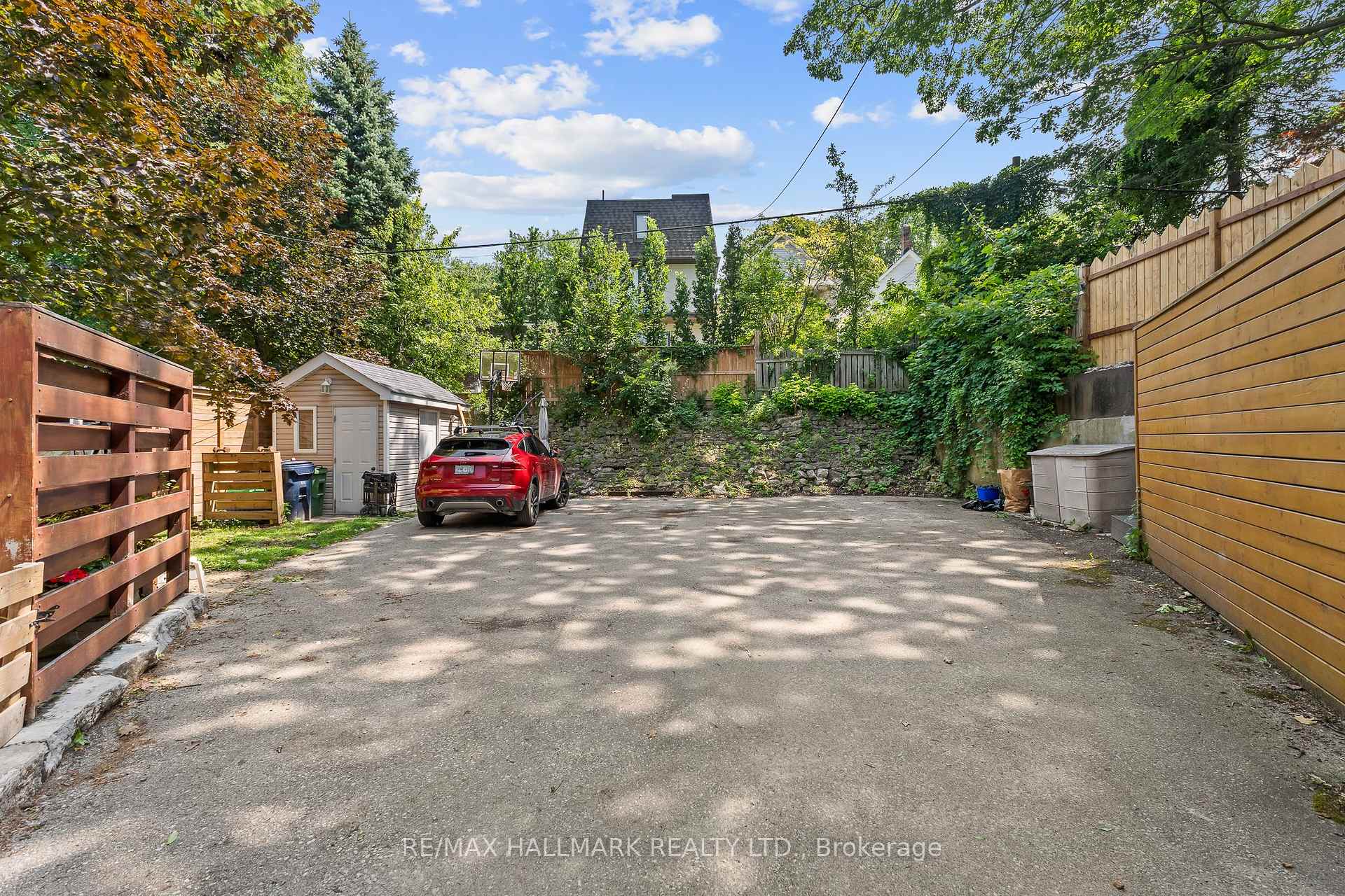 Property photo 46