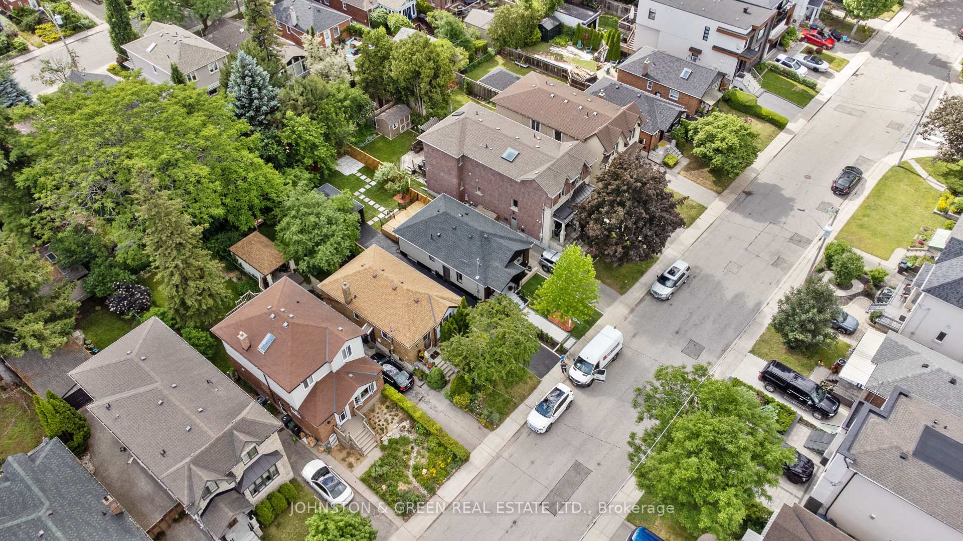 Property photo 33