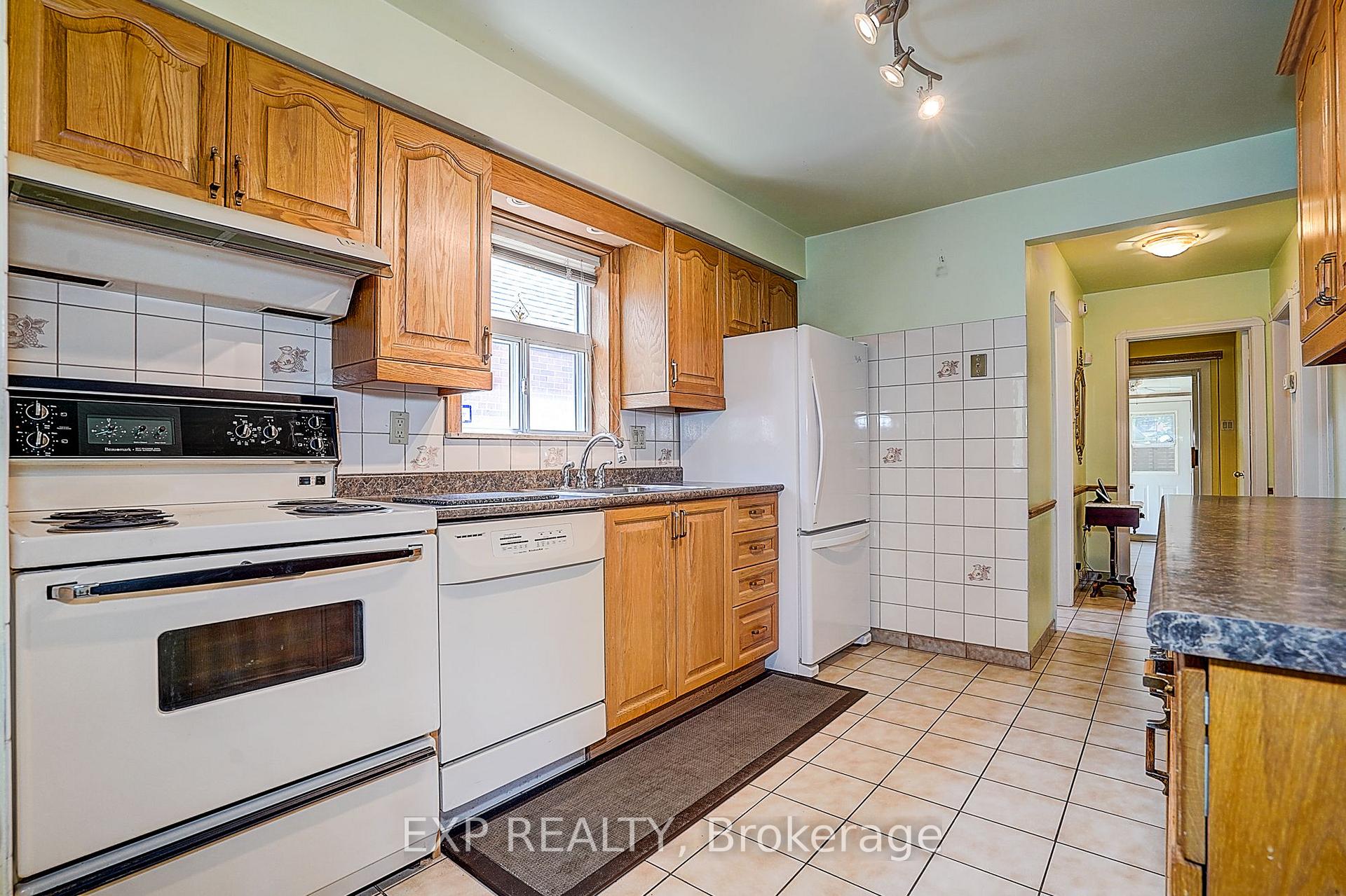 Property photo 33
