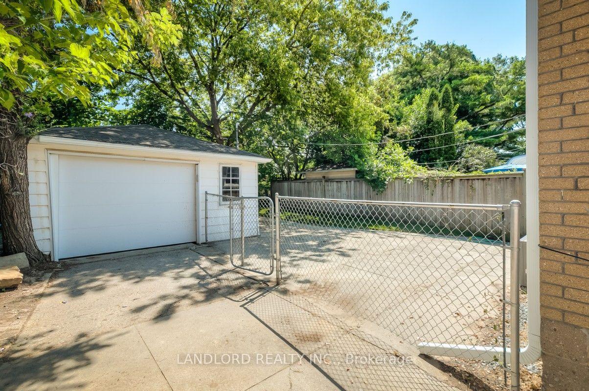 Property photo 20