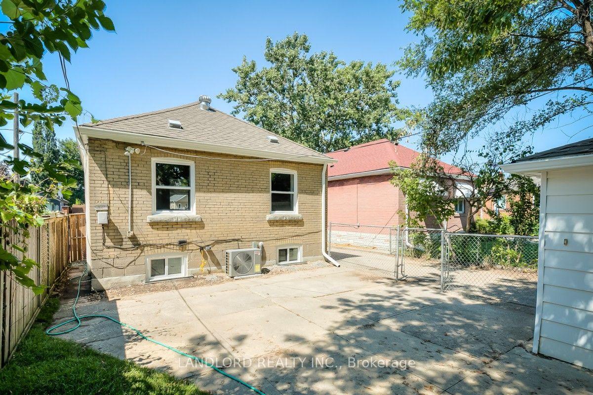 Property photo 22