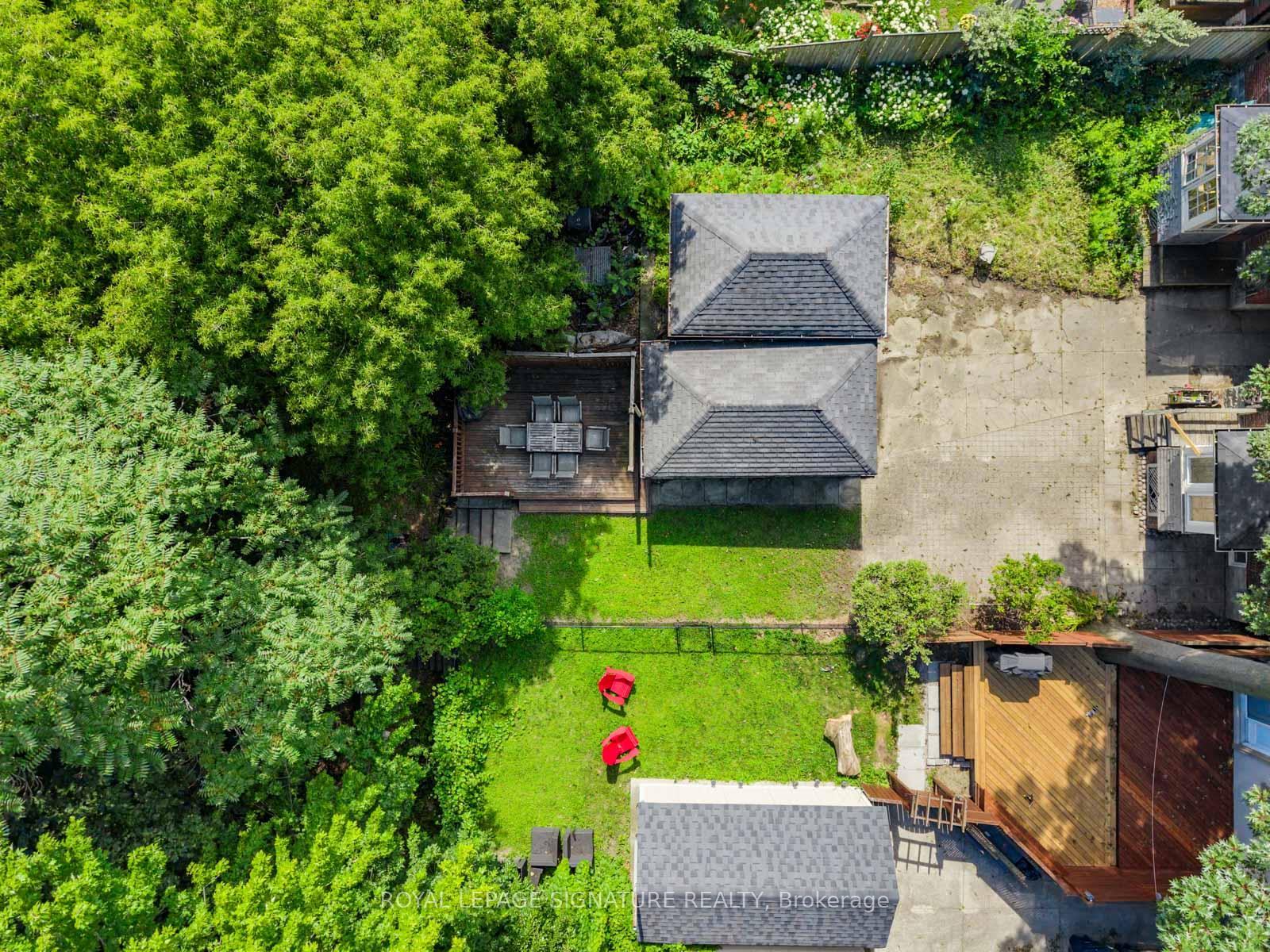 Property photo 32