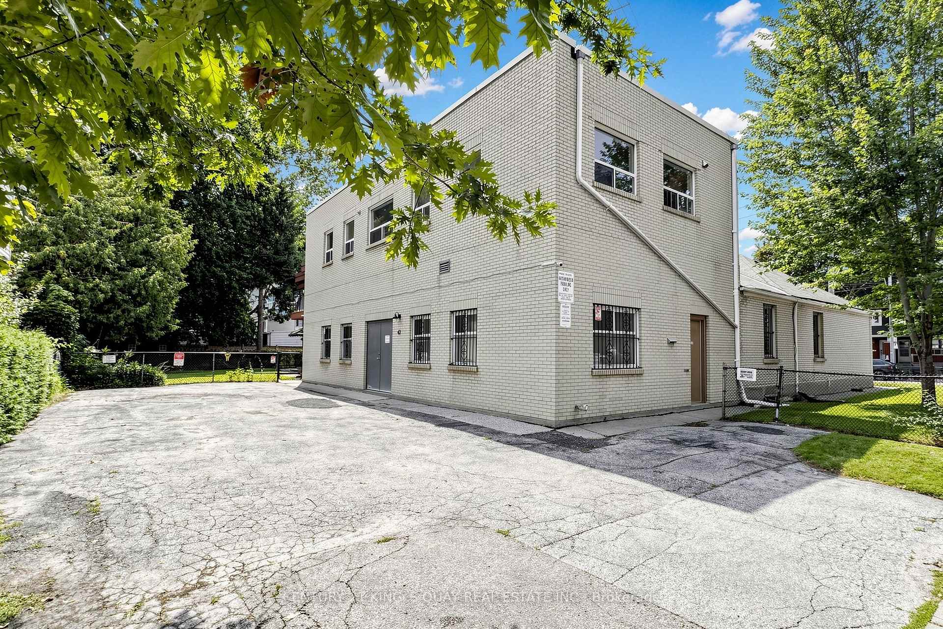 Property photo 47