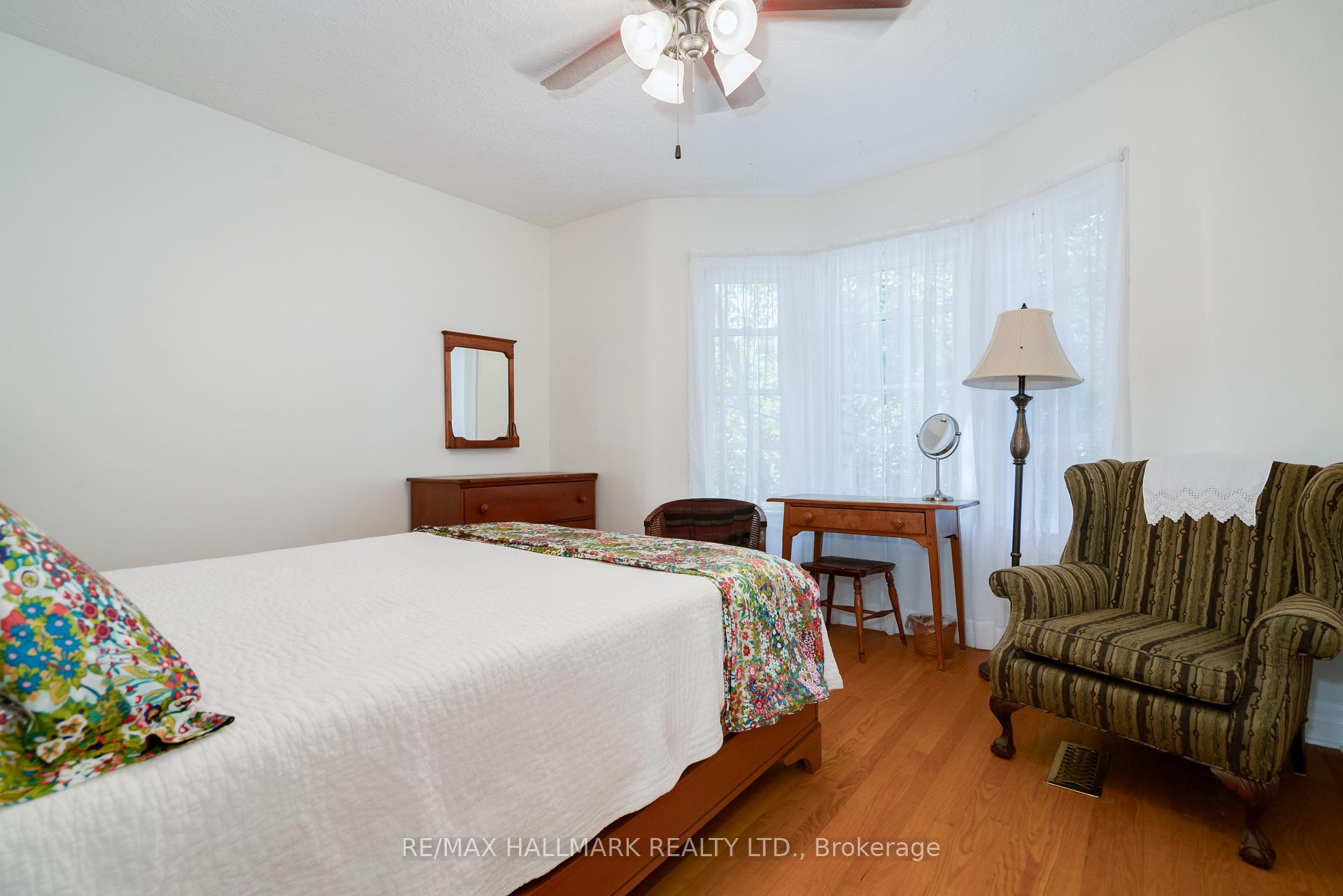 Property photo 44