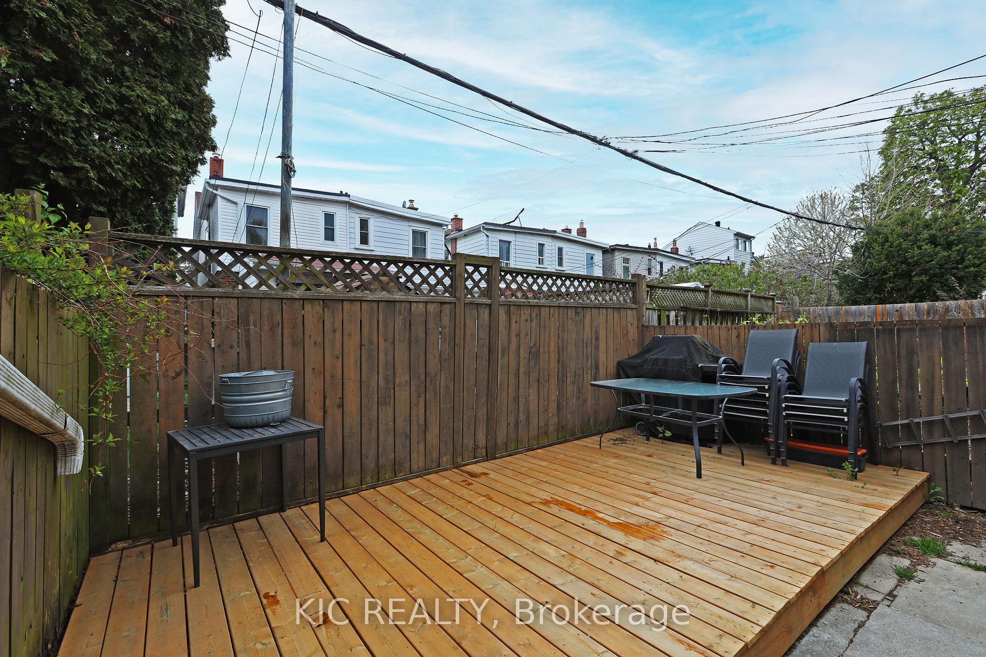 Property photo 35
