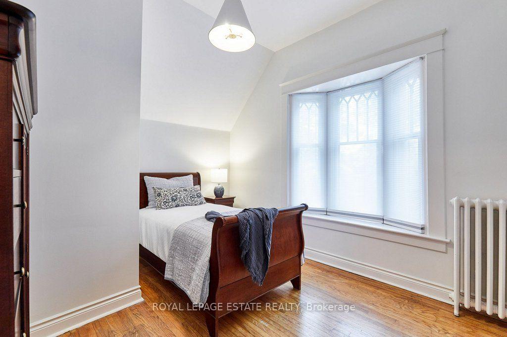 Property photo 37