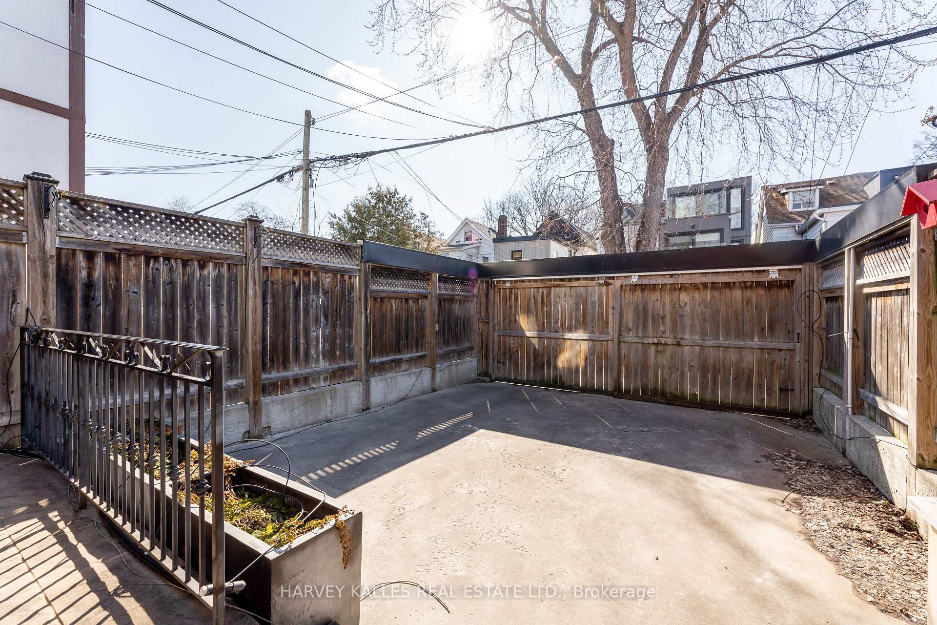 Property photo 30