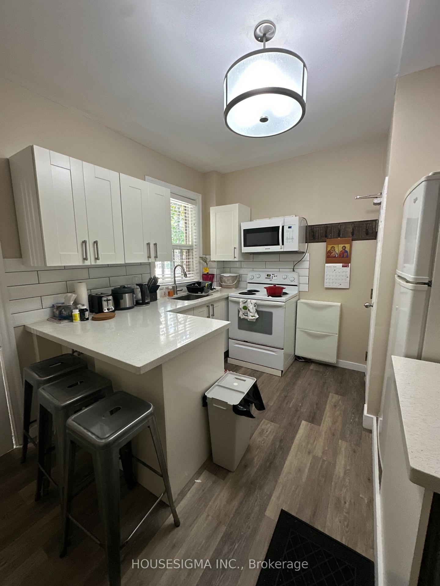 Property photo 33