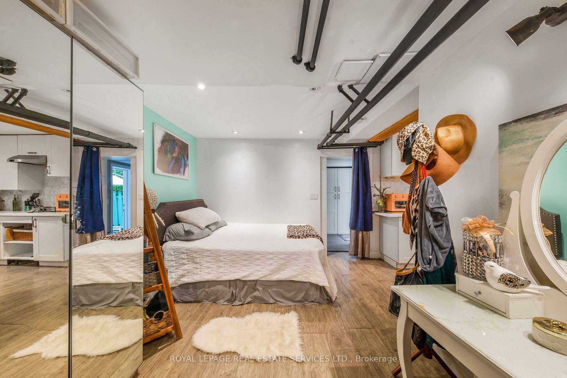 Property photo 37