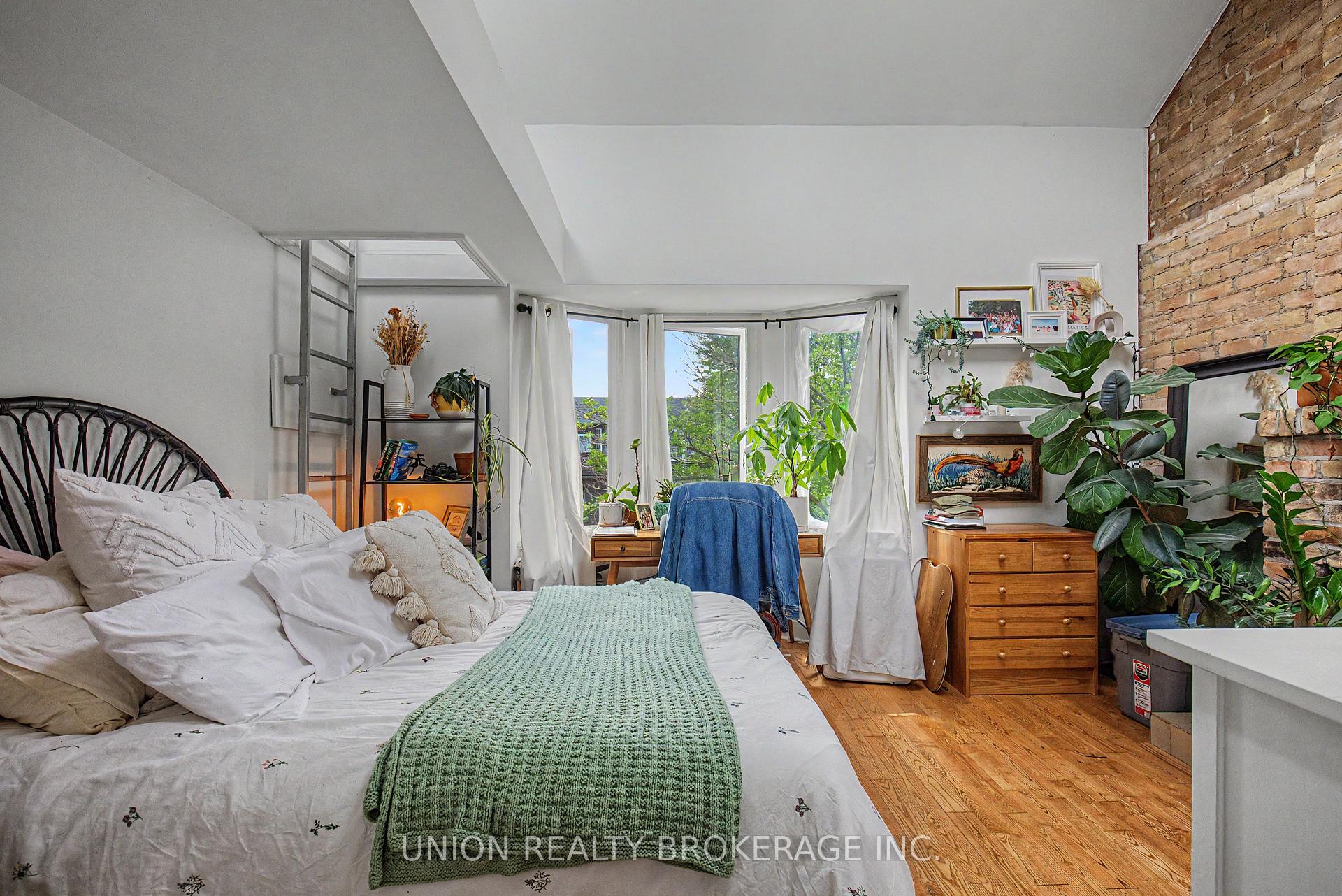 Property photo 25