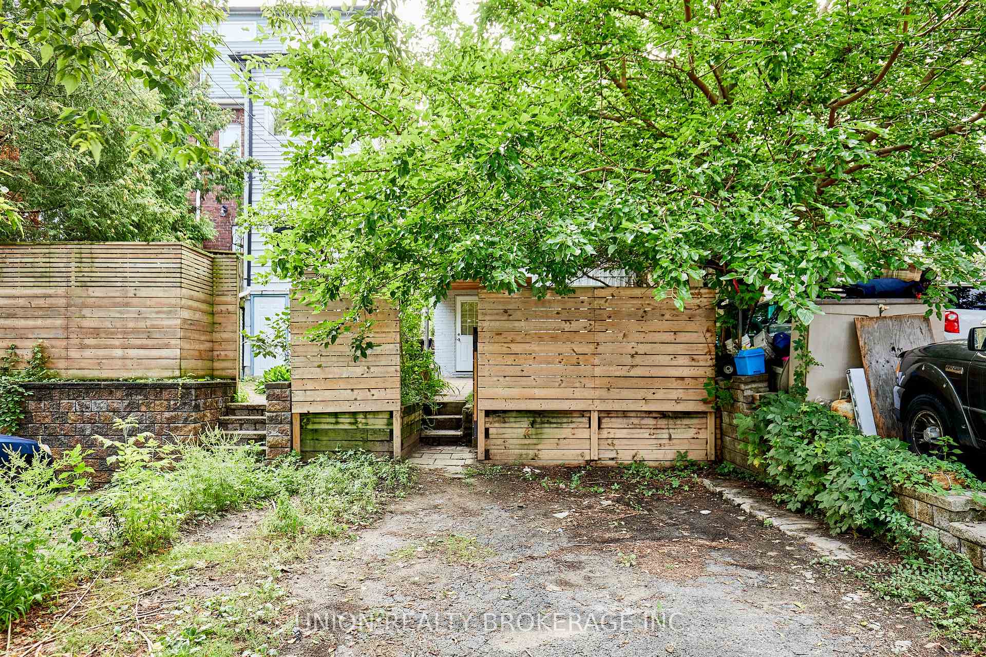 Property photo 43