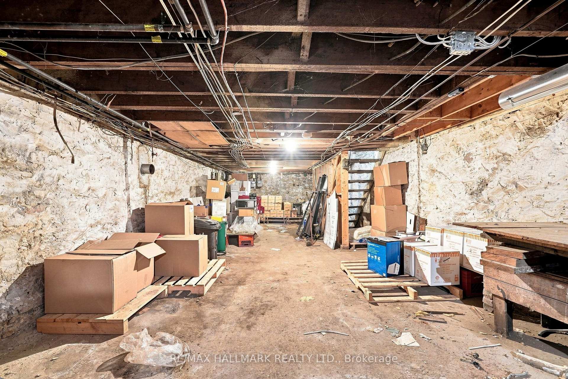 Property photo 43