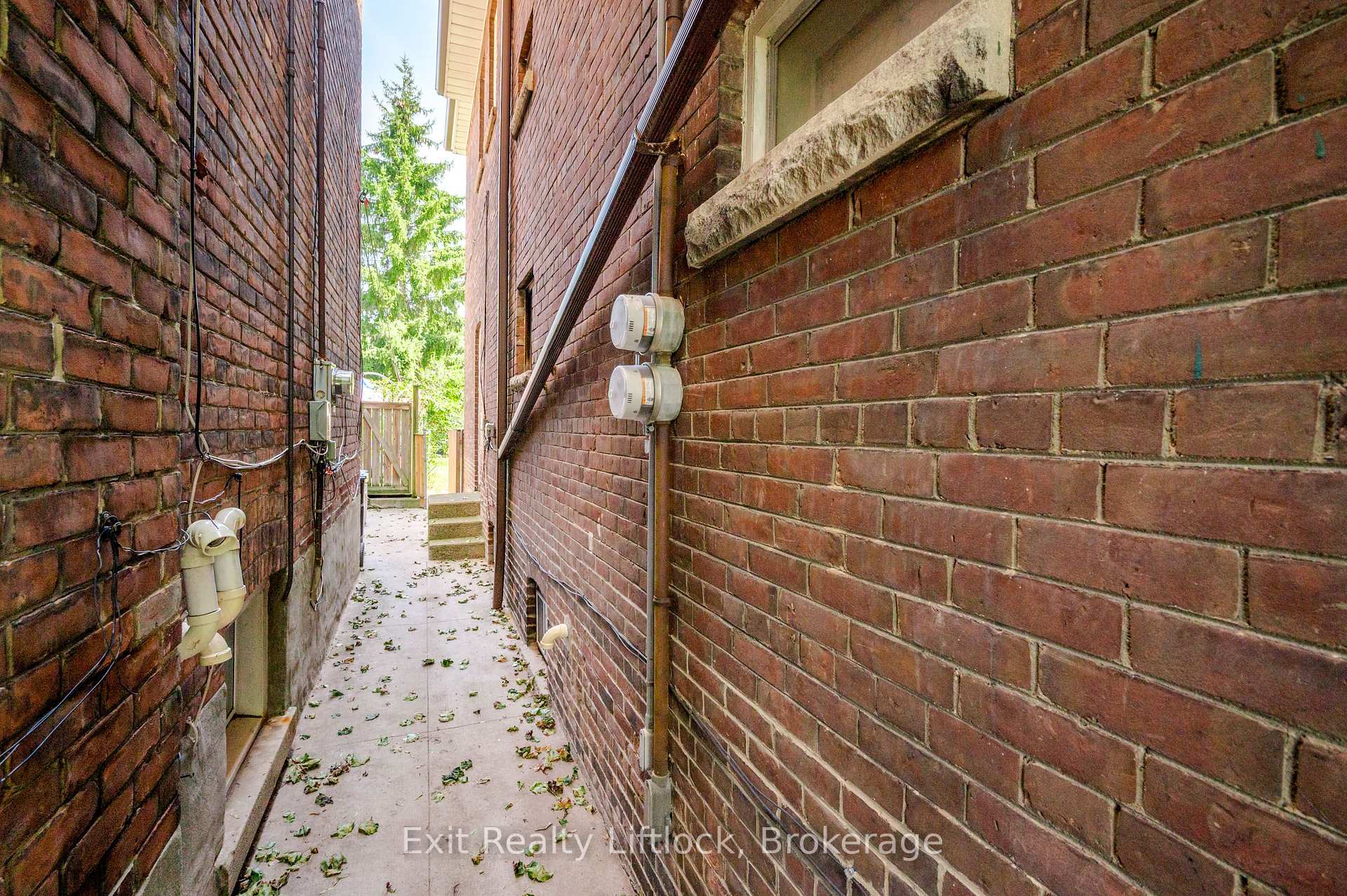 Property photo 50