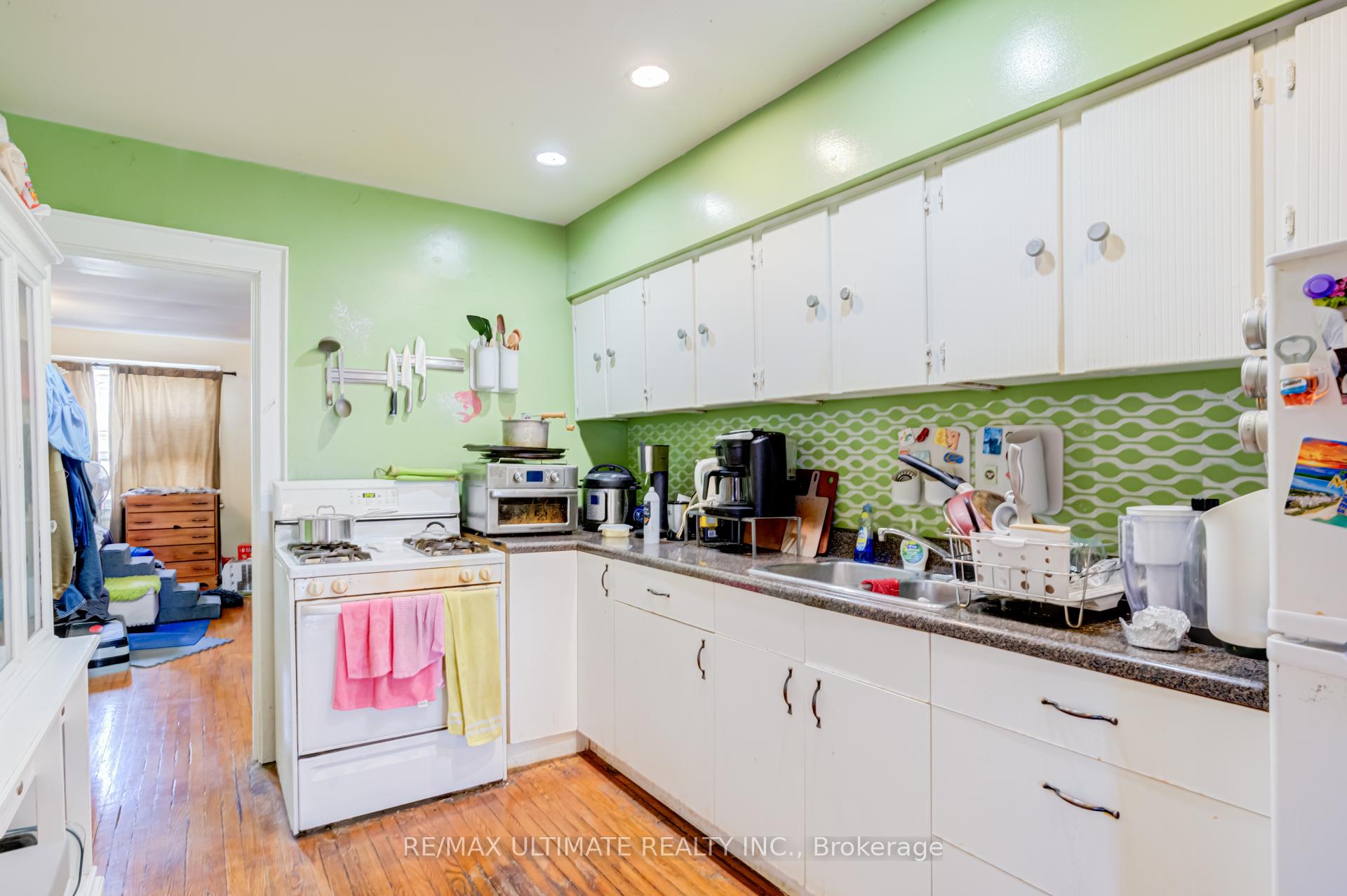 Property photo 32