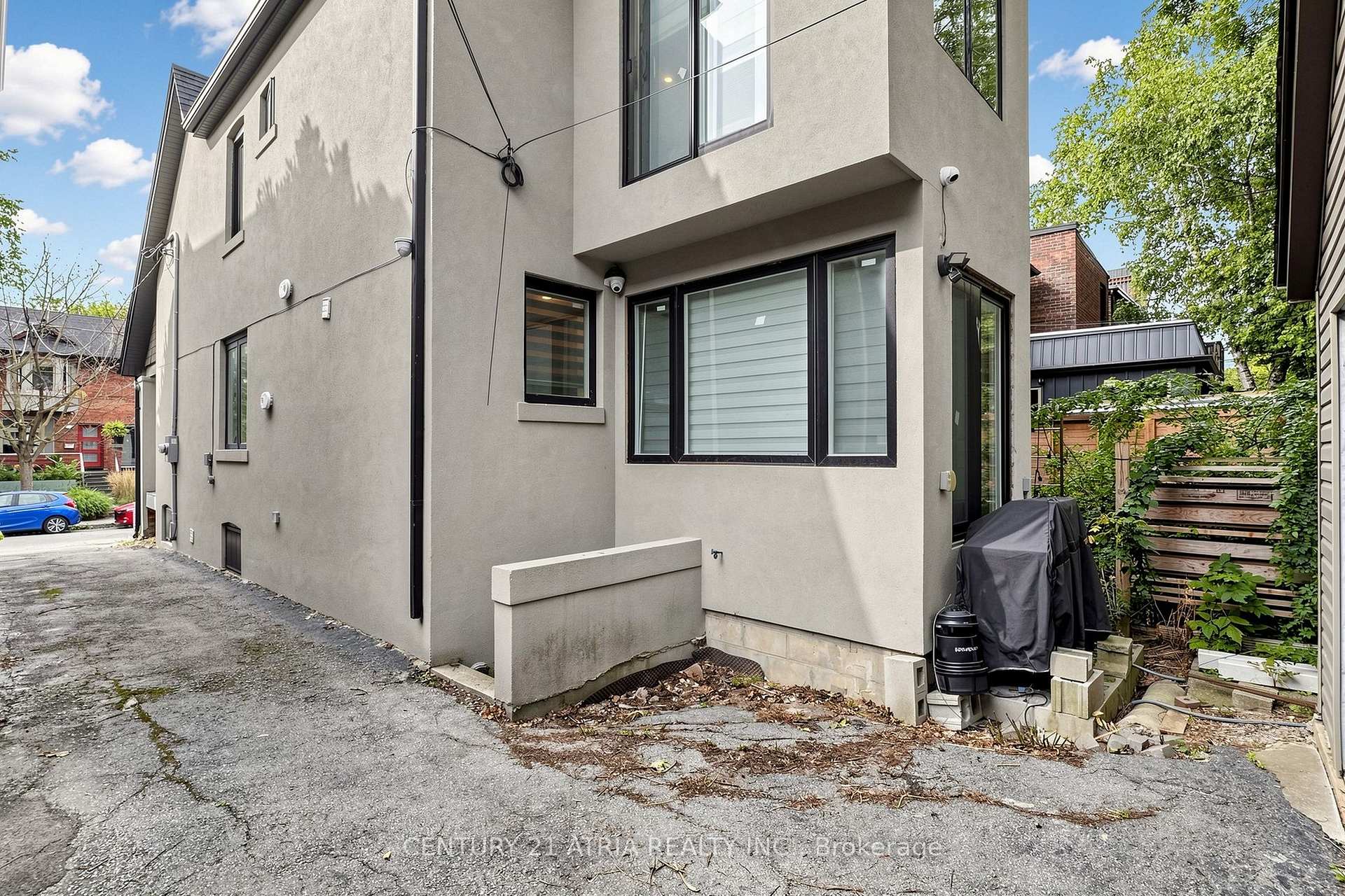 Property photo 44