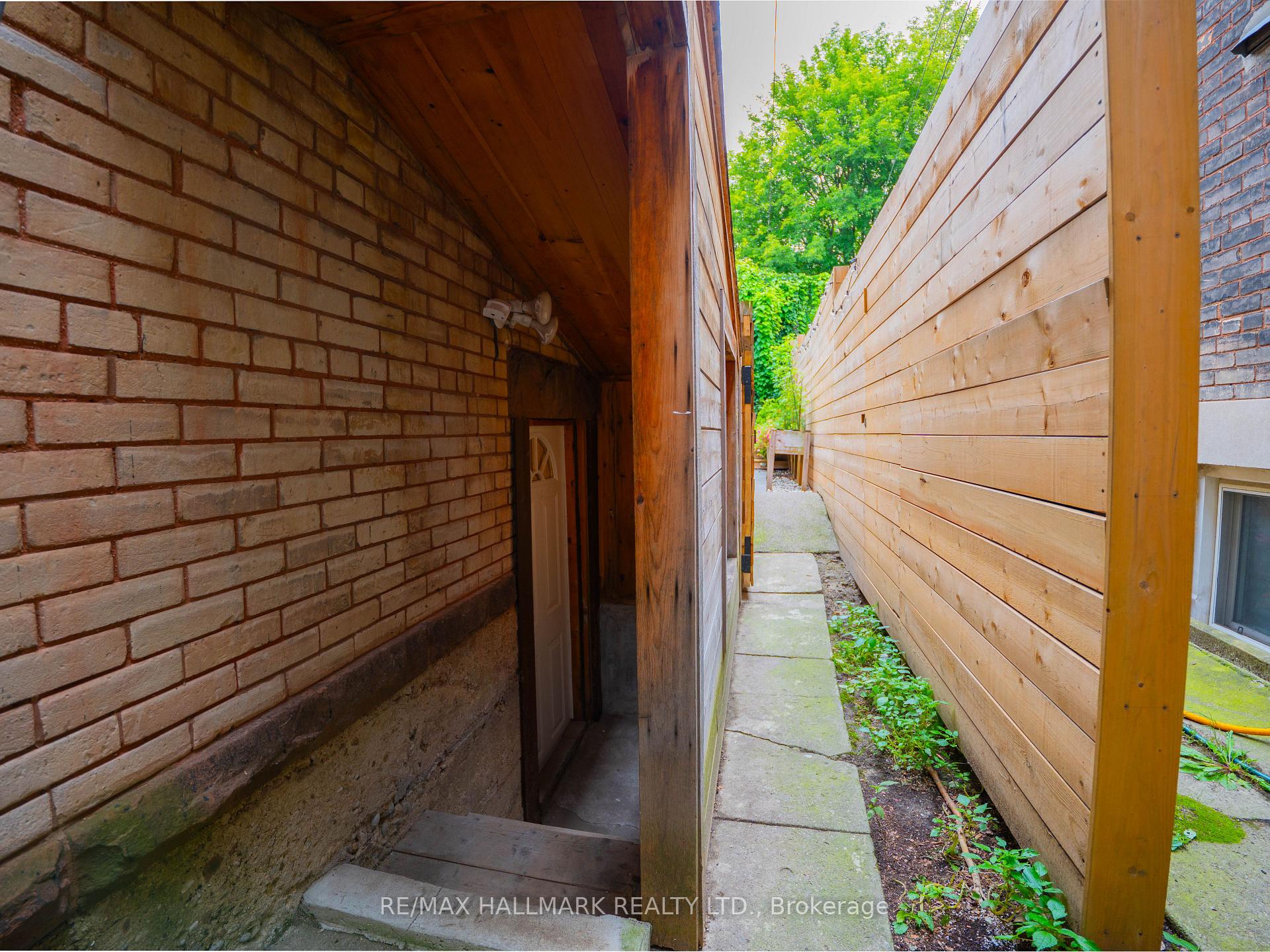 Property photo 44